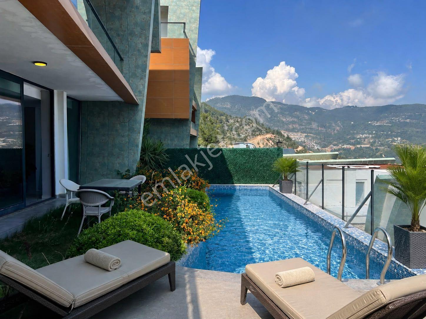 Alanya Tepe Mahallesi / Antalya | Kiralık Müstakil Özel Yüzme Havuzlu 5+1 Lüks Villa - Görsel 24