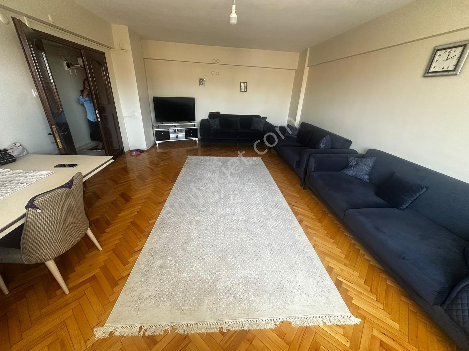 Şeref Emlak Karlıtepe Satılık Daire 6.850.000 Tl