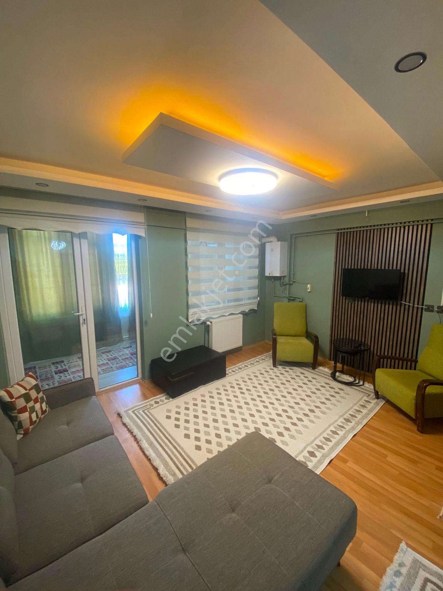 Çömlekçi Mah. Cadde Üstü 1+1 Eşyalı Daire
