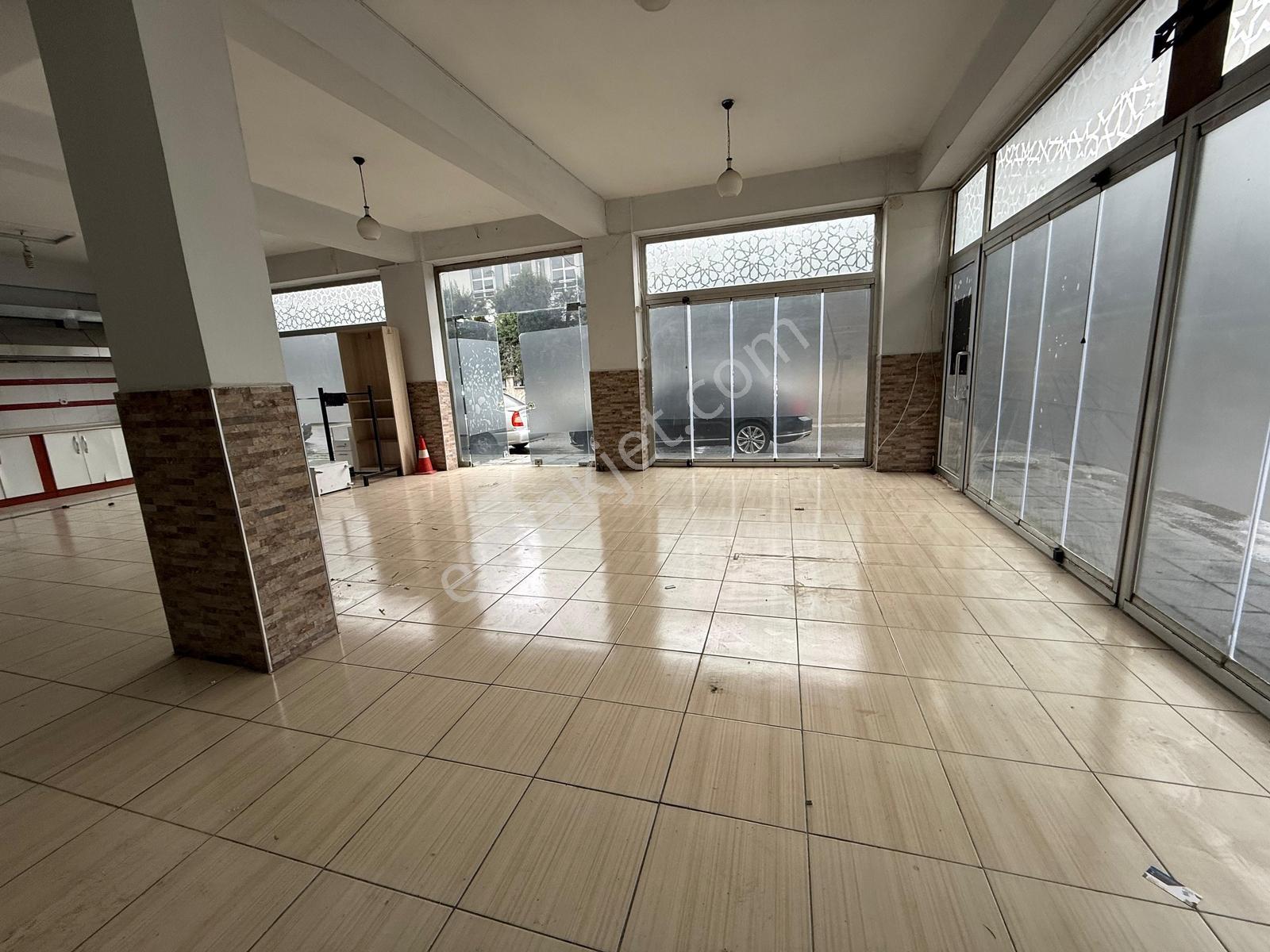 Remax Desıgn Adapazarı Kaymankamlık Yakınında Kiralık İşyeri - Görsel 12
