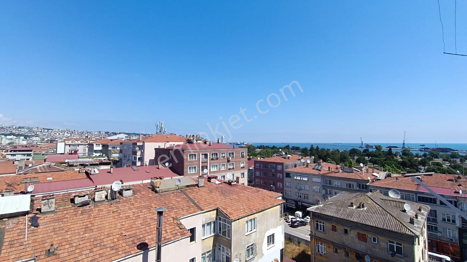 İlkadım Karadeniz Mahallesinde Kiralık 3+1 Daire - Görsel 18
