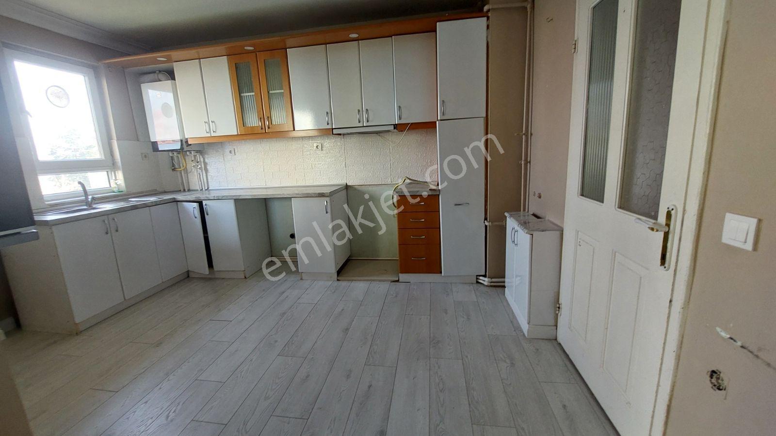 Ayyıldız Mh.de Ara Kat Haberkent Site'de Asansörlü 3+1 - Görsel 12