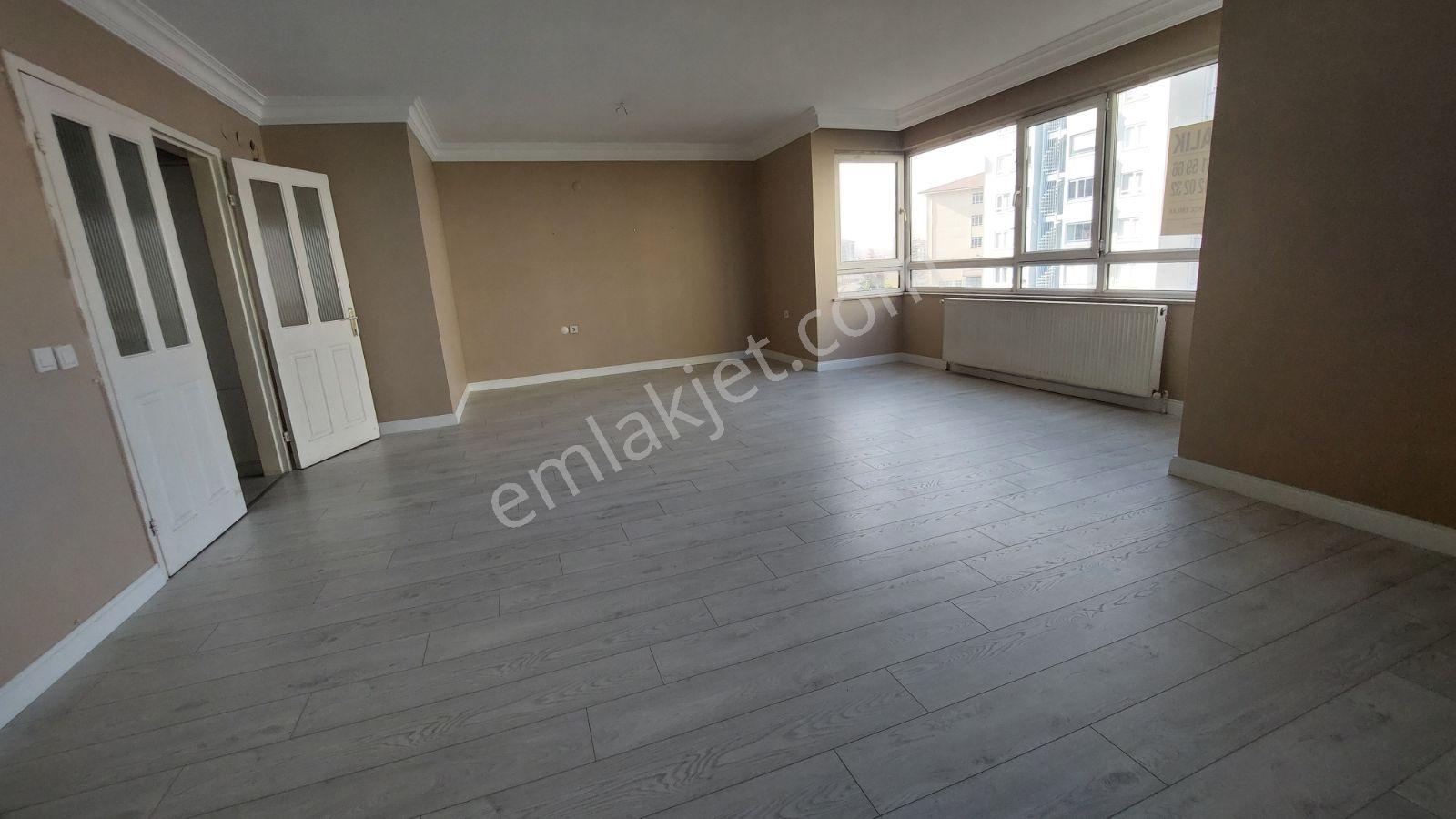 Ayyıldız Mh.de Ara Kat Haberkent Site'de Asansörlü 3+1 - Görsel 16