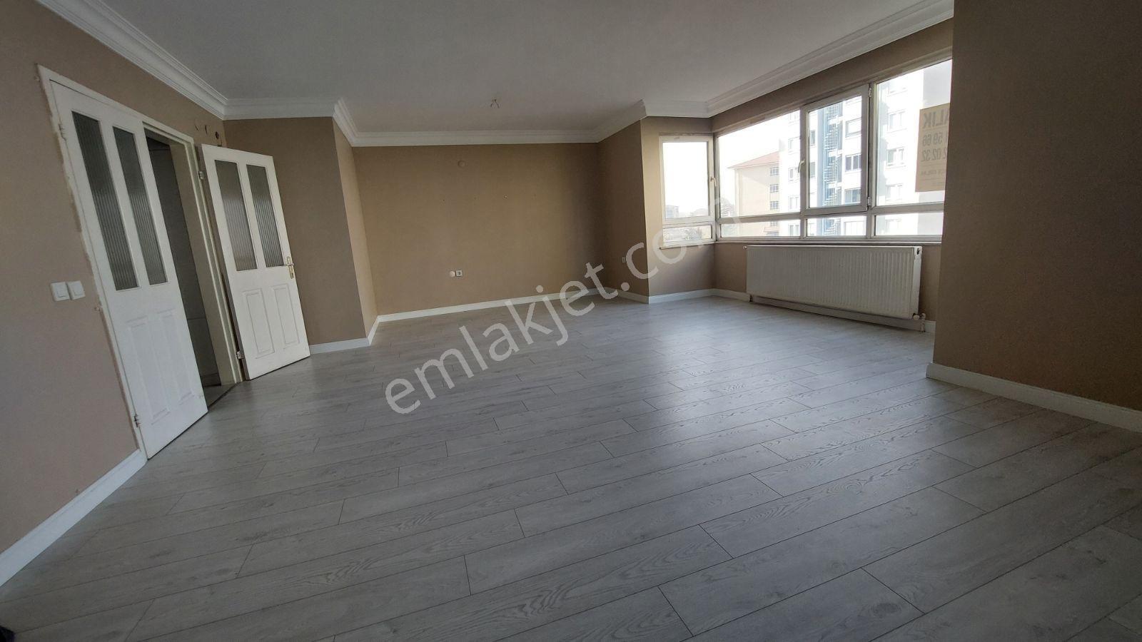 Ayyıldız Mh.de Ara Kat Haberkent Site'de Asansörlü 3+1 - Görsel 25