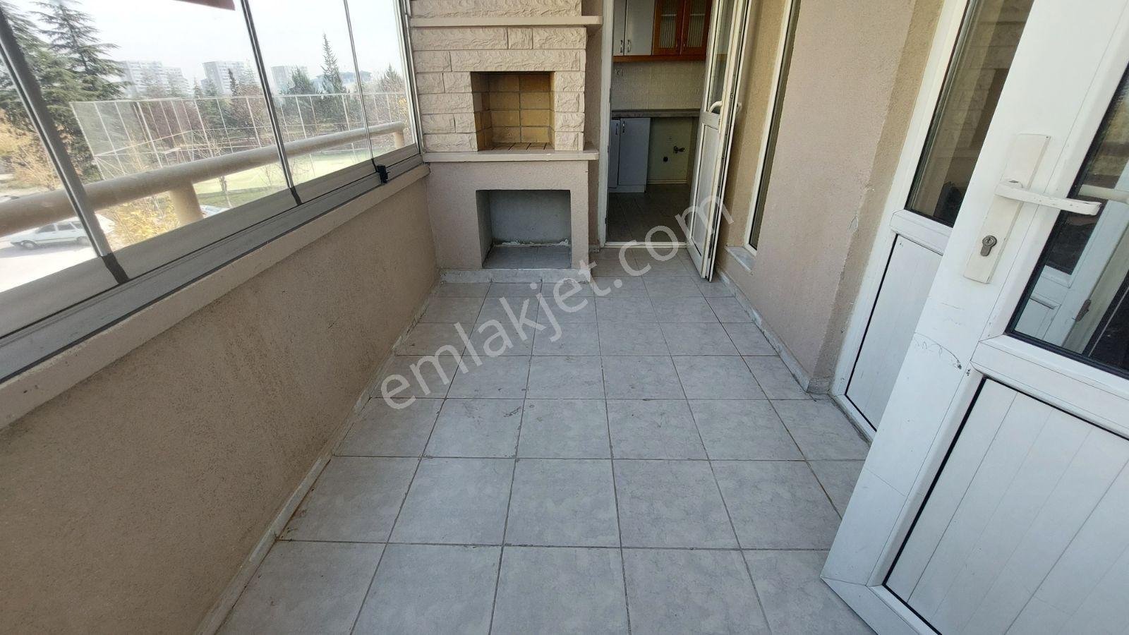 Ayyıldız Mh.de Ara Kat Haberkent Site'de Asansörlü 3+1 - Görsel 4