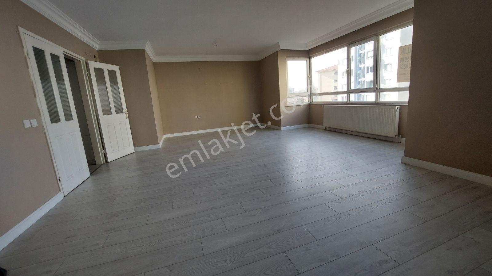 Ayyıldız Mh.de Ara Kat Haberkent Site'de Asansörlü 3+1 - Görsel 20