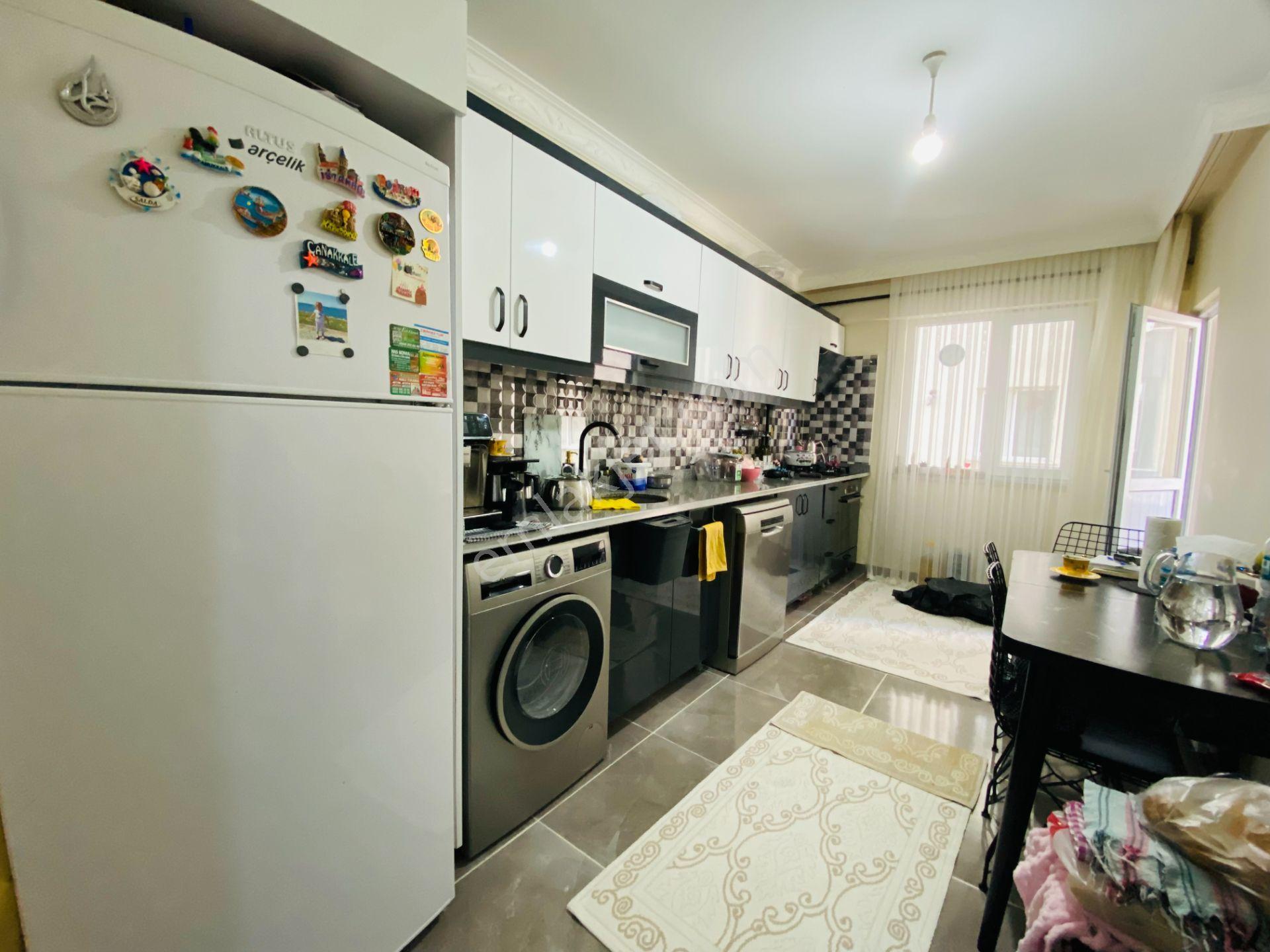 Güven'den Kapaklı'da Caddeye Yakın Kombili Ara Kat 2+1 Daire - Görsel 7