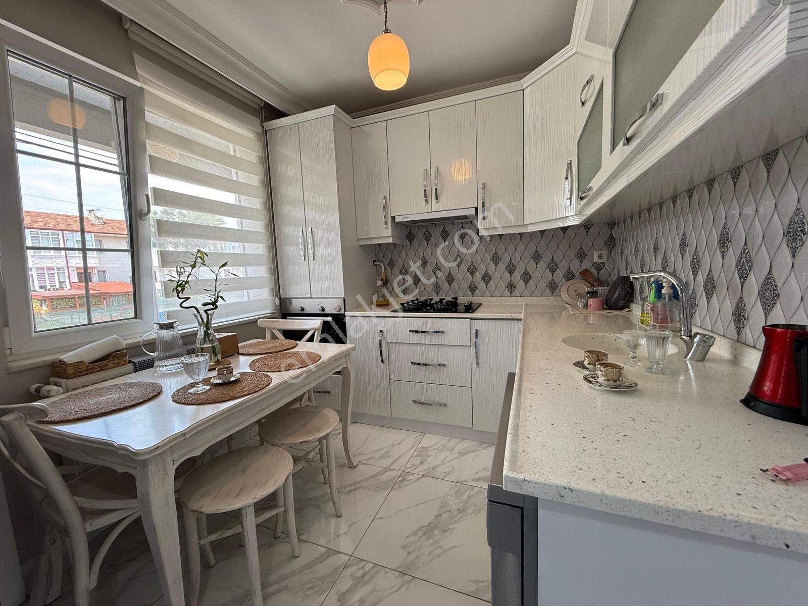Remax Desıgn Ozanlarda Bahçe İçinde 2 Katlı Dublesk Satılık Ev - Görsel 4