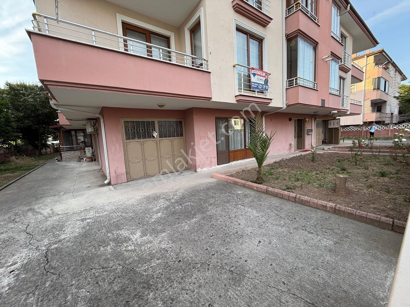 Remax Desıgn Hacıoğlunda 3+1 Satılık Daire - Görsel 2
