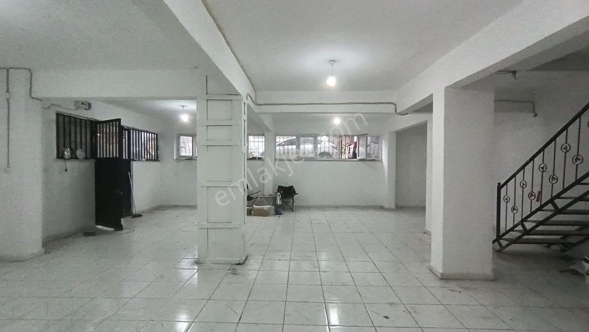 Boğazköyde 30 Ağustos Cadde Cephe 100 M2 Net Bodrum Dükkân Depo - Görsel 10