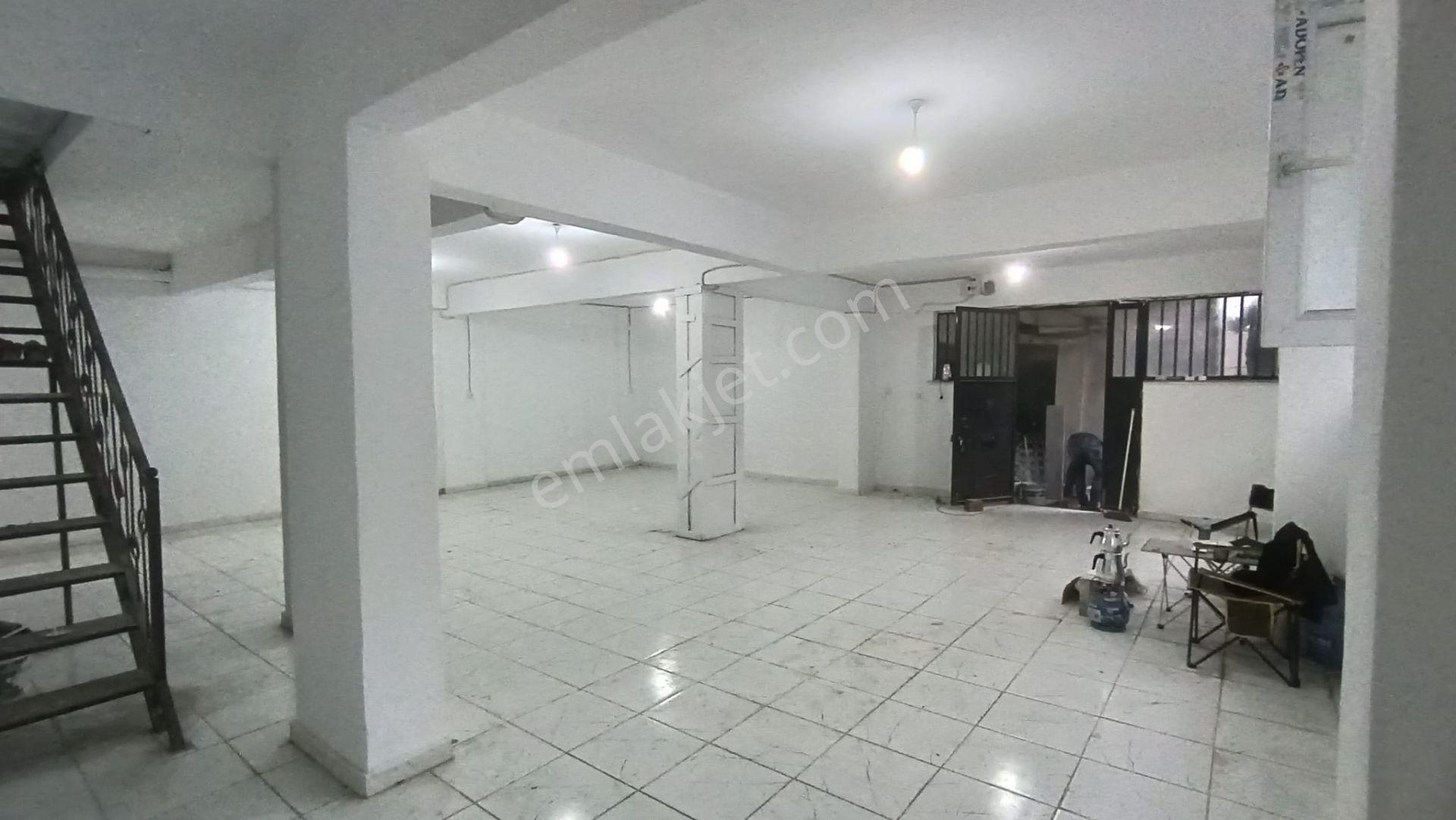 Boğazköyde 30 Ağustos Cadde Cephe 100 M2 Net Bodrum Dükkân Depo - Görsel 13