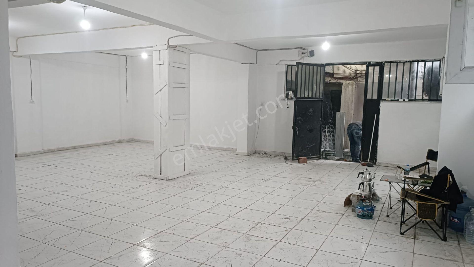 Boğazköyde 30 Ağustos Cadde Cephe 100 M2 Net Bodrum Dükkân Depo - Görsel 14