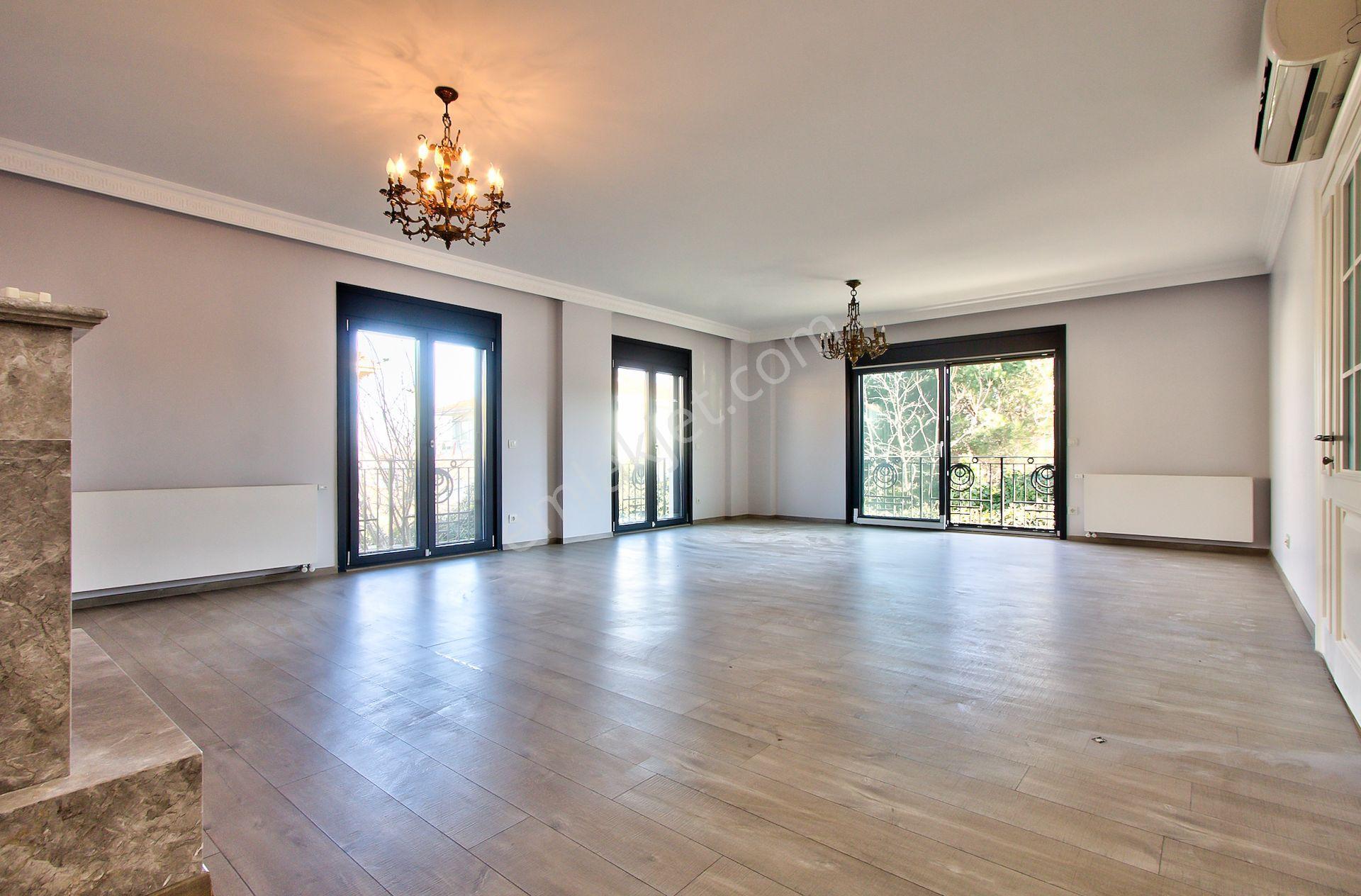 7+2 Exclusive Residence Villa With Bosphorus View İn Emirgan - Görsel 21