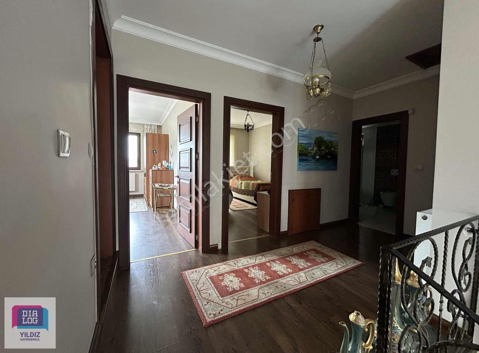 Özlüce 19 Mayıs Mah.prestijli Sitede, 6+1,havuzlu Satılık Villa - Görsel 24