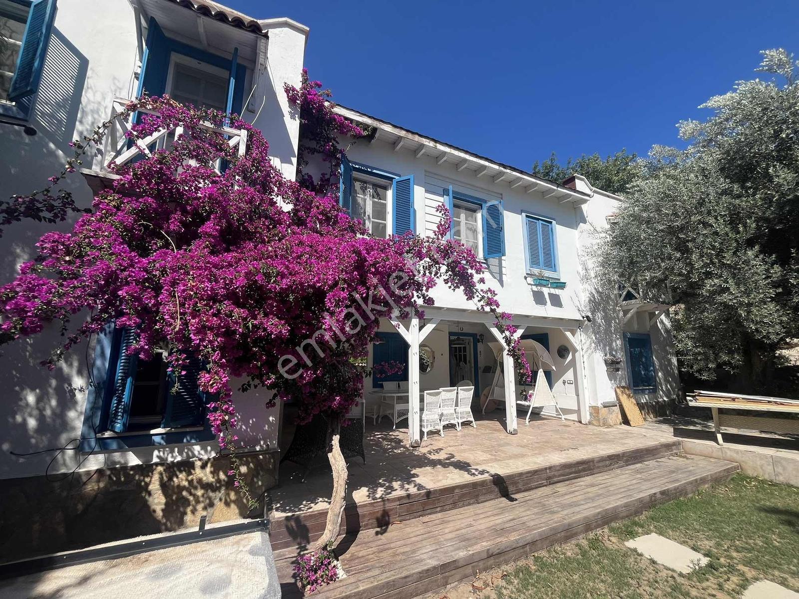 Bodrum Akyarlar'da Mimoza Sitesinde 4+2 Konak Mimarili - Görsel 3