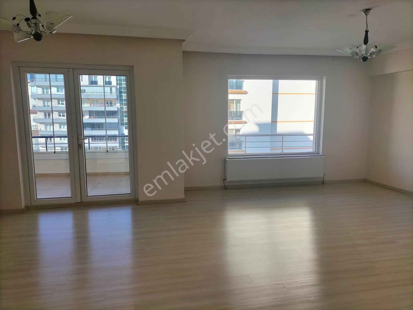 Sevindik'ten Ahimesutbul. Üzeri 6.arakat 150m2 3+1 Kiralık Daire - Görsel 17