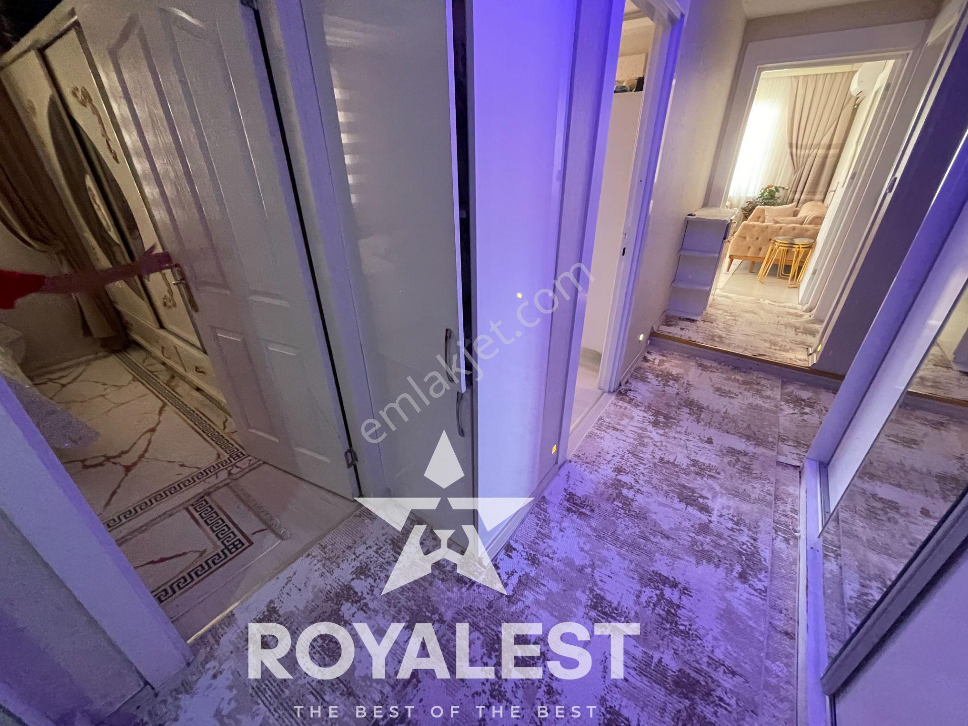 Royalestten Geniş Teraslı Kaşgarlı Arkasında Önü Açık Geniş Acil - Görsel 12