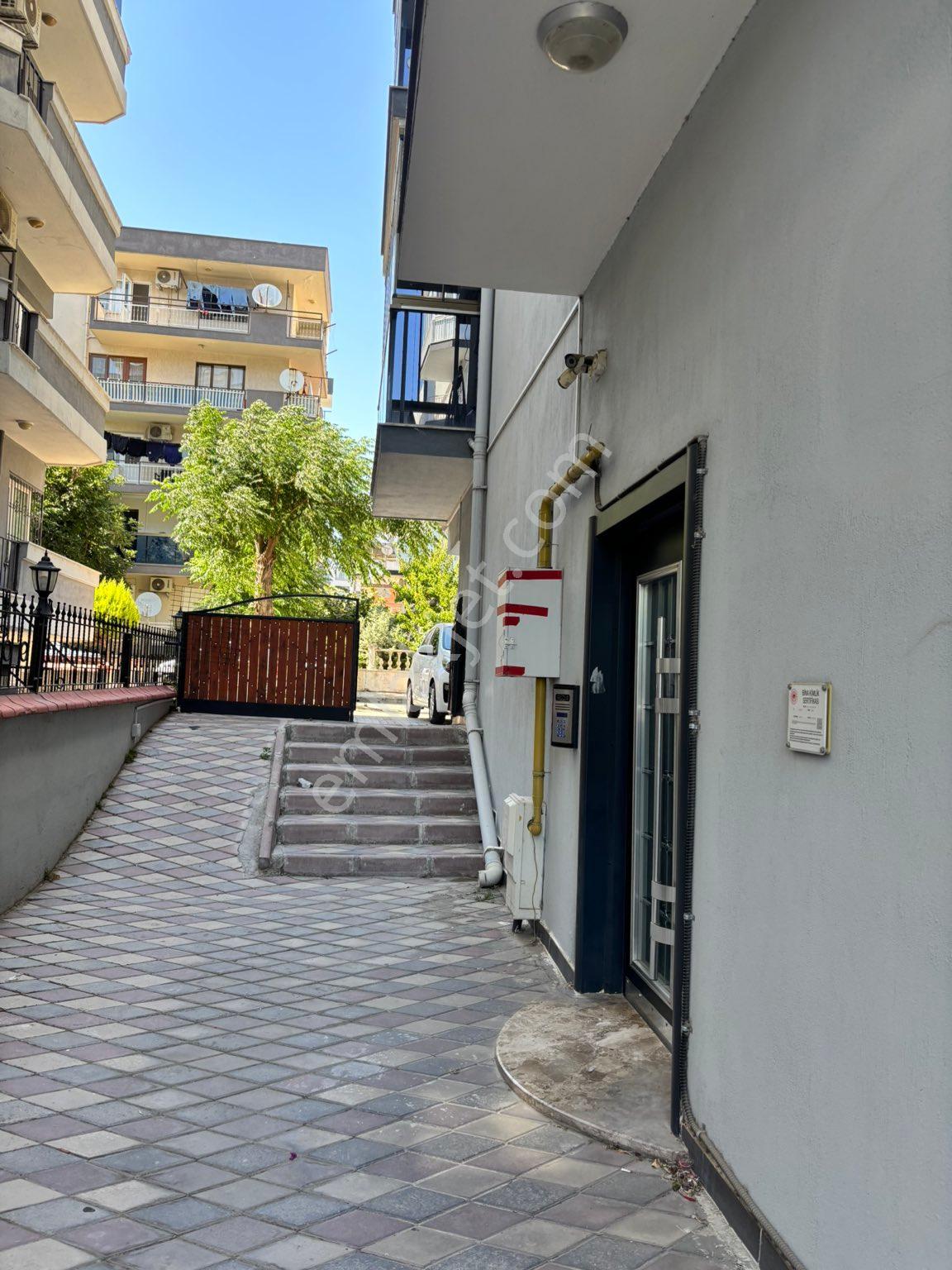 Söke Emlak Ofisinden Atatürk Mahallesinde 2+1 Satılık Daire - Görsel 6