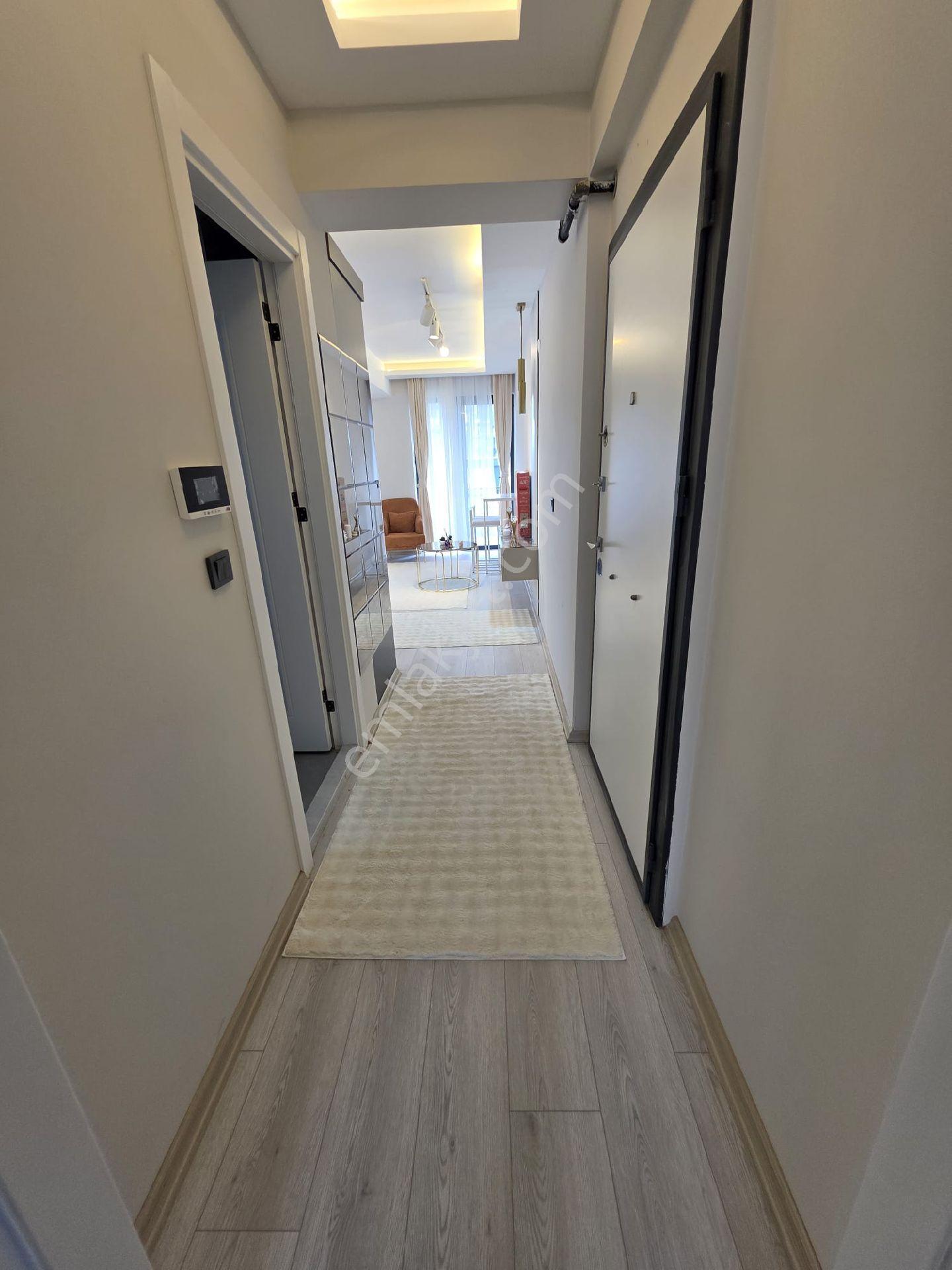 Samsun Atakum Körfezde Sıfır Eşyalı Cadde Üzerinde 1+1 Kiralık Daire - Görsel 6