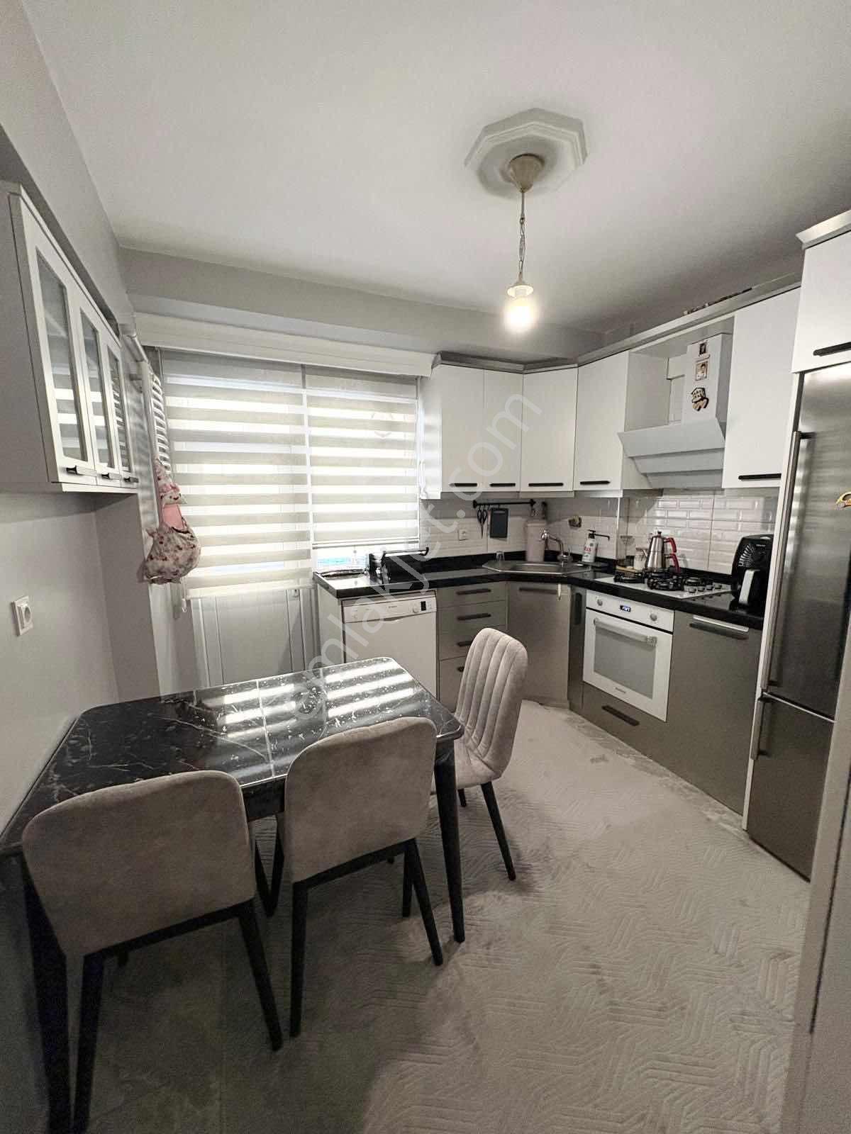 Yoldaş İnş Satılık 2+1 100 1.kat Masrafsız Temiz Daire - Görsel 12