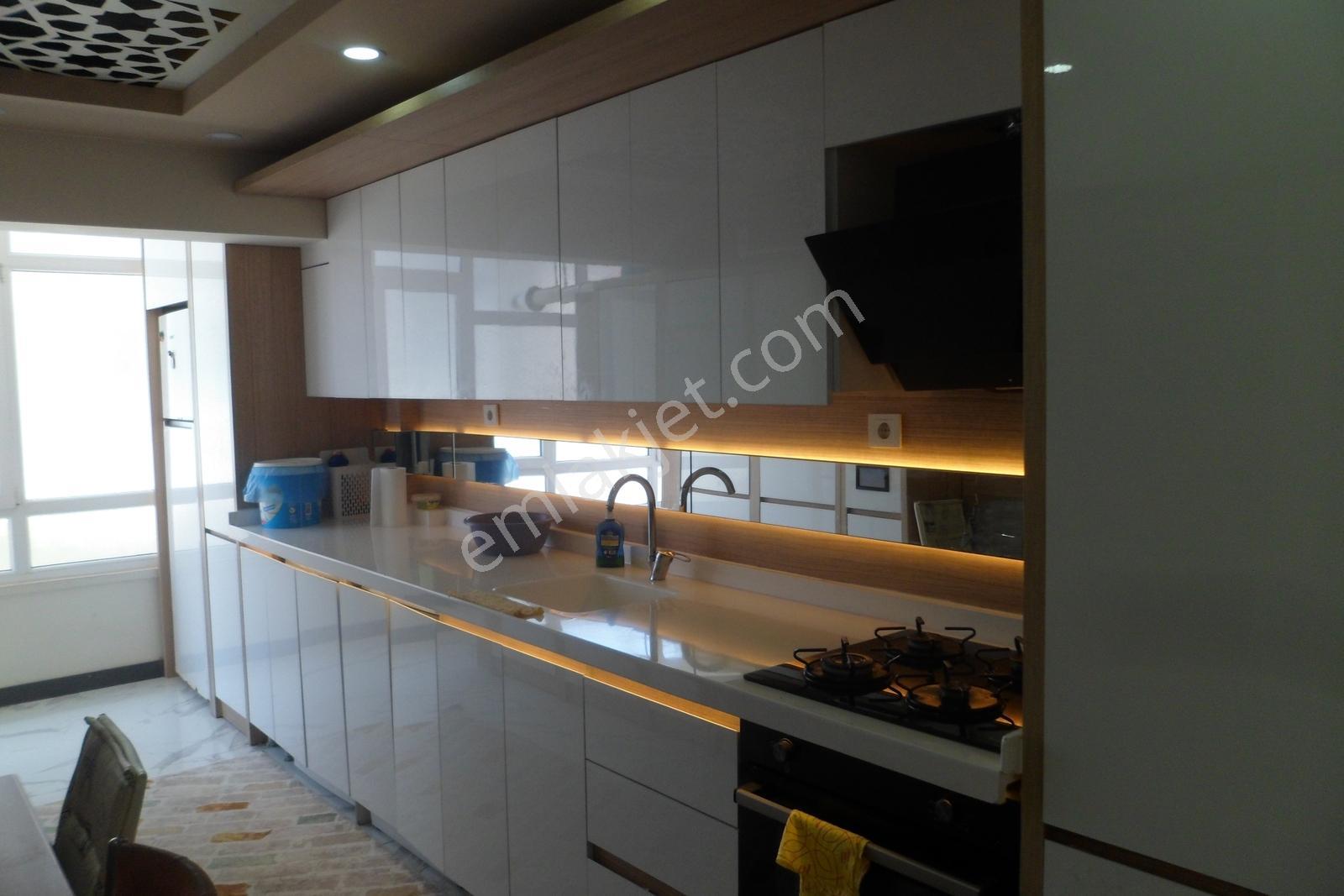 Etimesgutta Satılık Ful Yapılı 5+1 Teras Daire Mansuroğlu Emlakt - Görsel 12