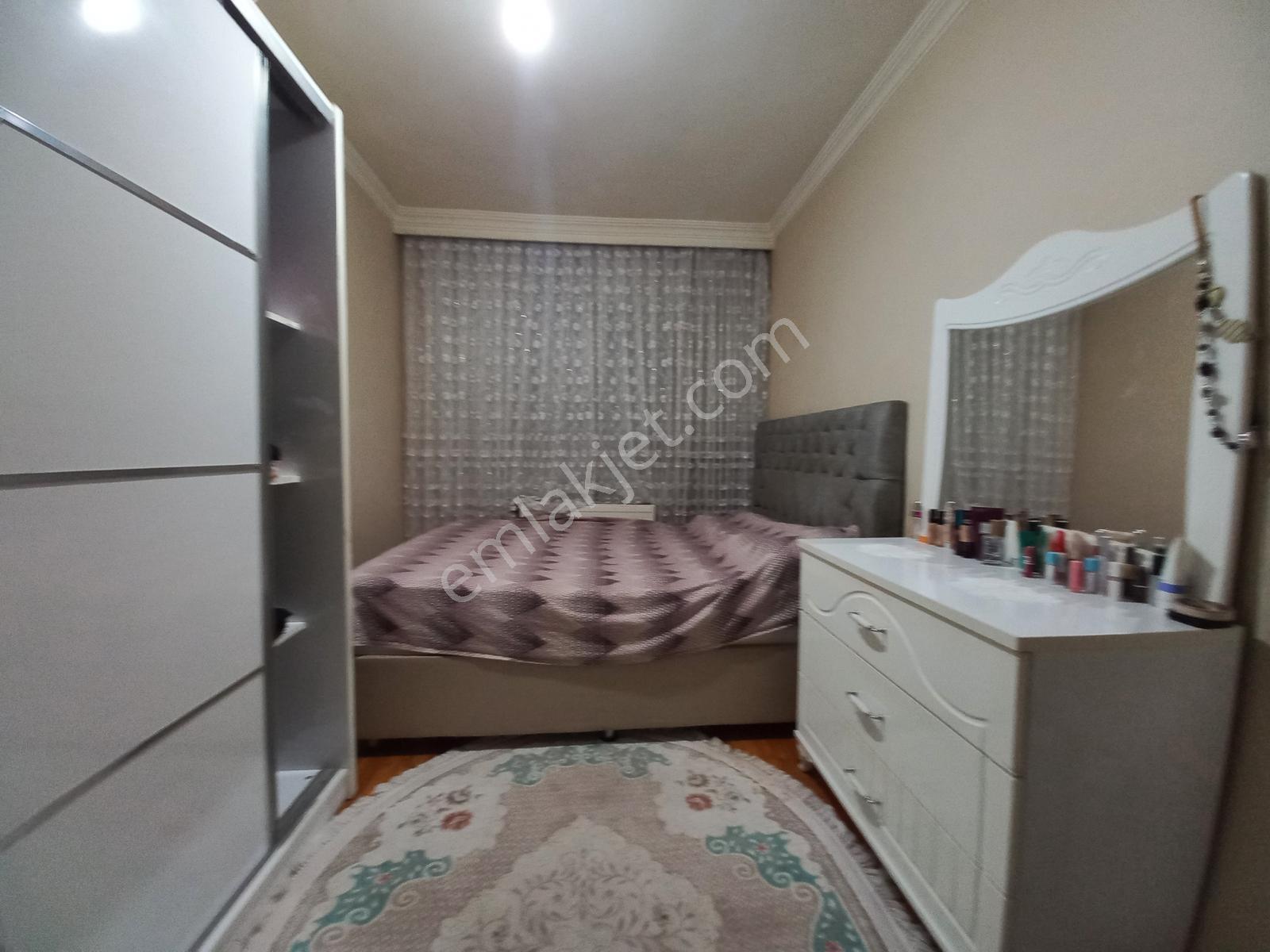 Beylikdüzü Adnan Kahvecide Yatırımlık 2+1 Giriş Kat Daire - Görsel 12