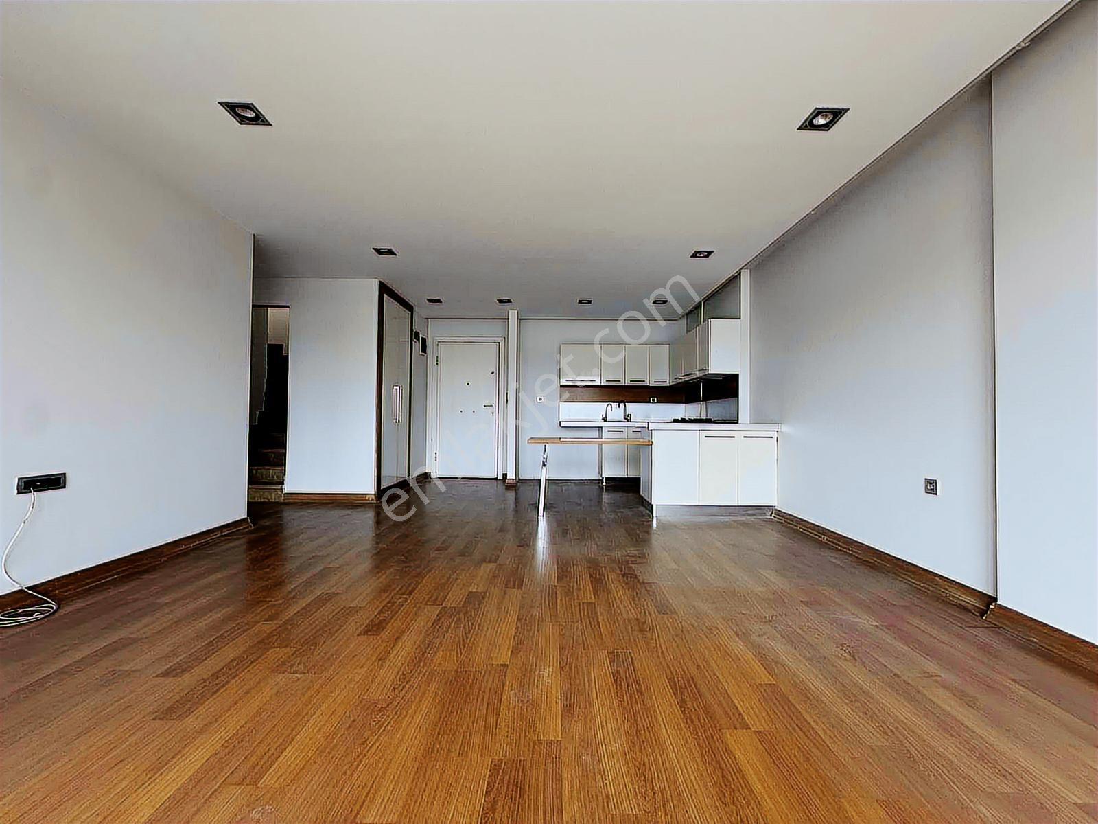İstanbul Caddesinde Güney Cephe Orman Mazaralı 160m² Ferah 3+2 - Görsel 27