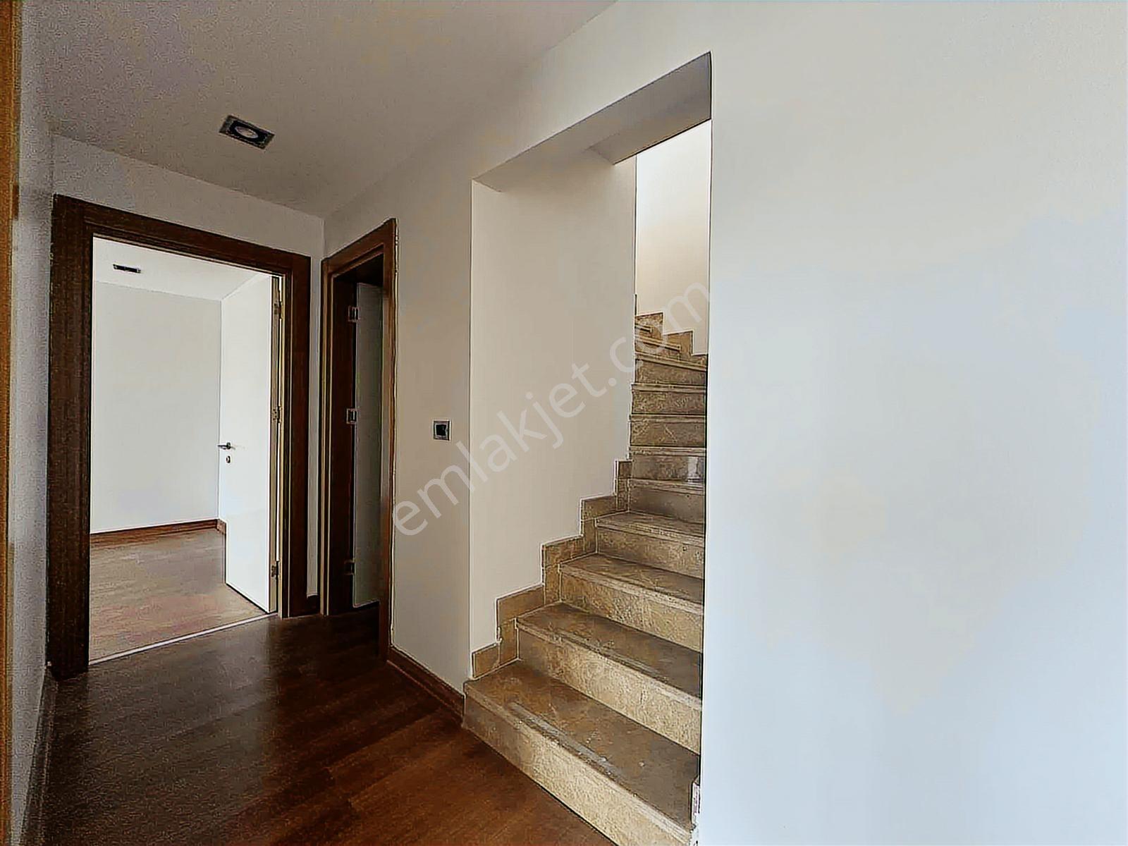 İstanbul Caddesinde Güney Cephe Orman Mazaralı 160m² Ferah 3+2 - Görsel 23