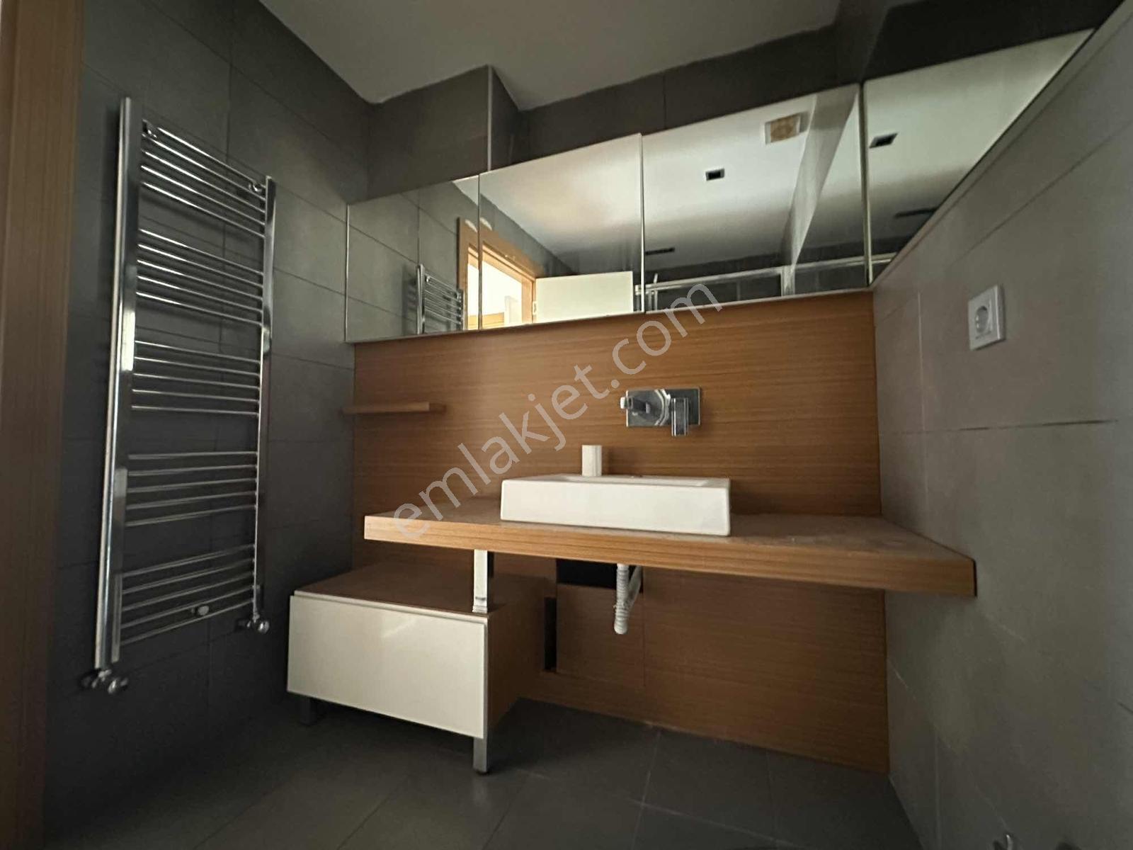 İstanbul Caddesinde Güney Cephe Orman Mazaralı 160m² Ferah 3+2 - Görsel 33