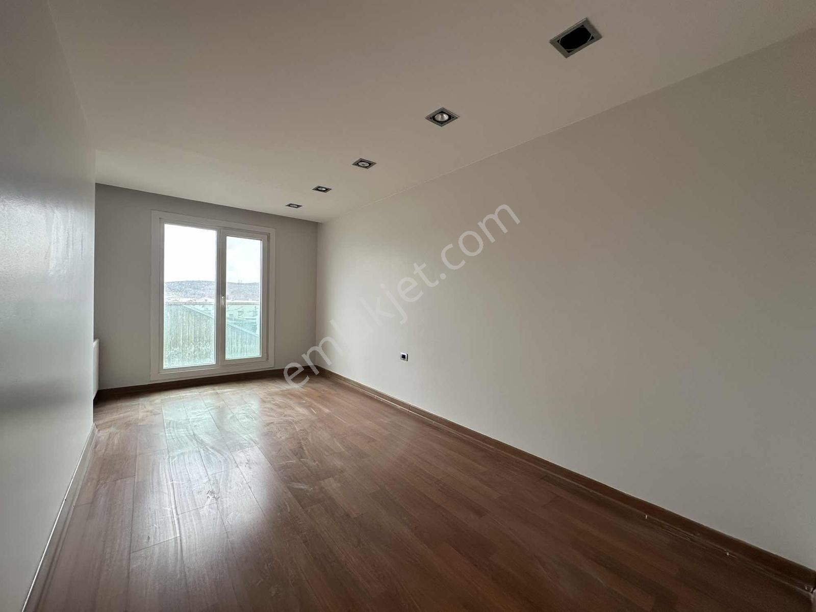 İstanbul Caddesinde Güney Cephe Orman Mazaralı 160m² Ferah 3+2 - Görsel 28