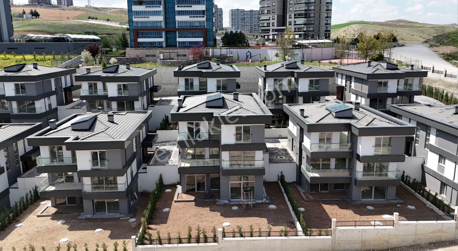 Alacaatlı Mah. Saka Villa Sitesinde Satılık 6+2 Villa - Görsel 4