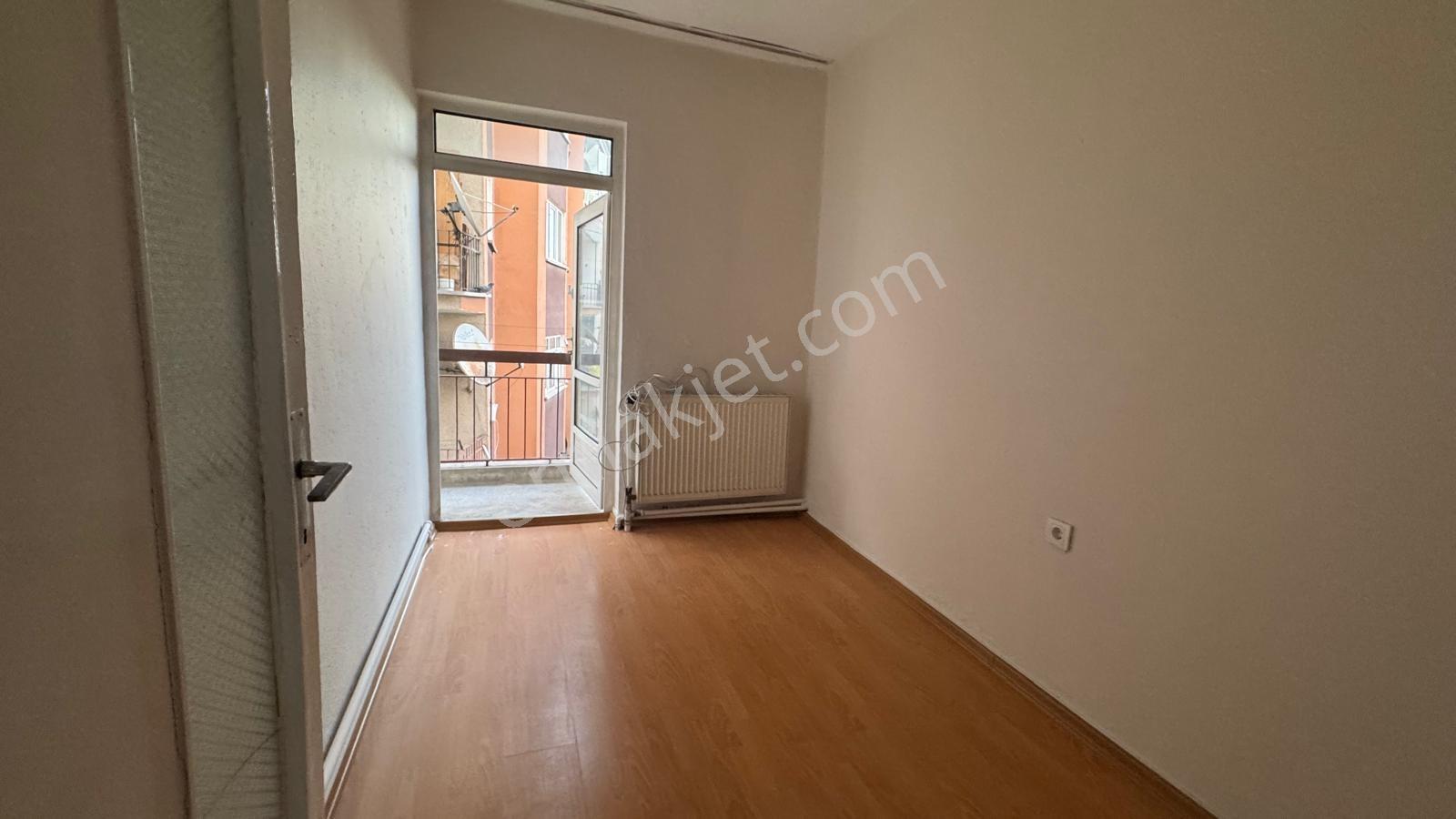 Ankara Ergenekon Mah Manzaralı Önü Açık 3+1 90 M2 Kiralık Daire - Görsel 2