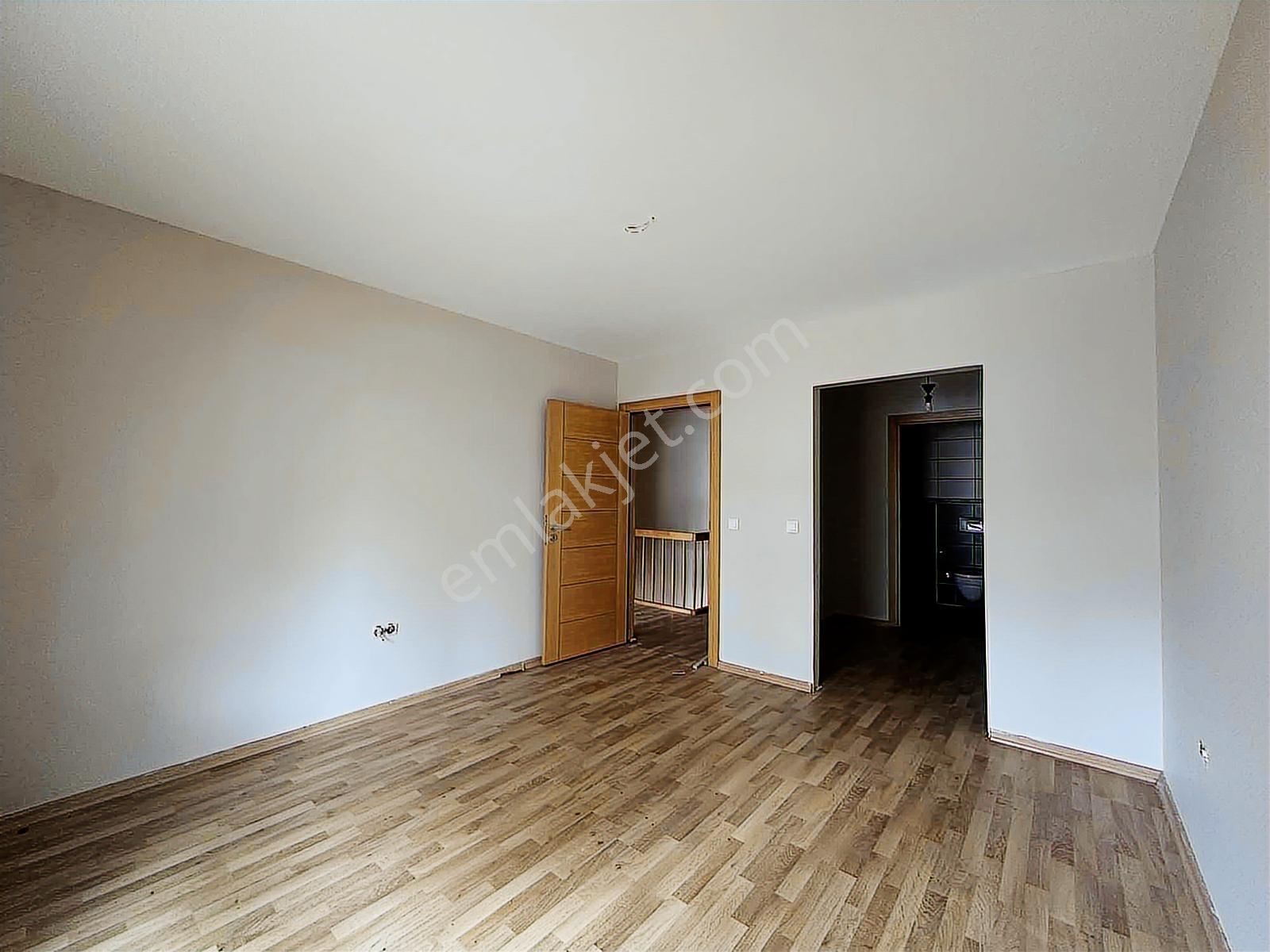 Merkezi Lokasyonda 125m² 2+1 Geniş Bahçe Dubleksi - Görsel 17