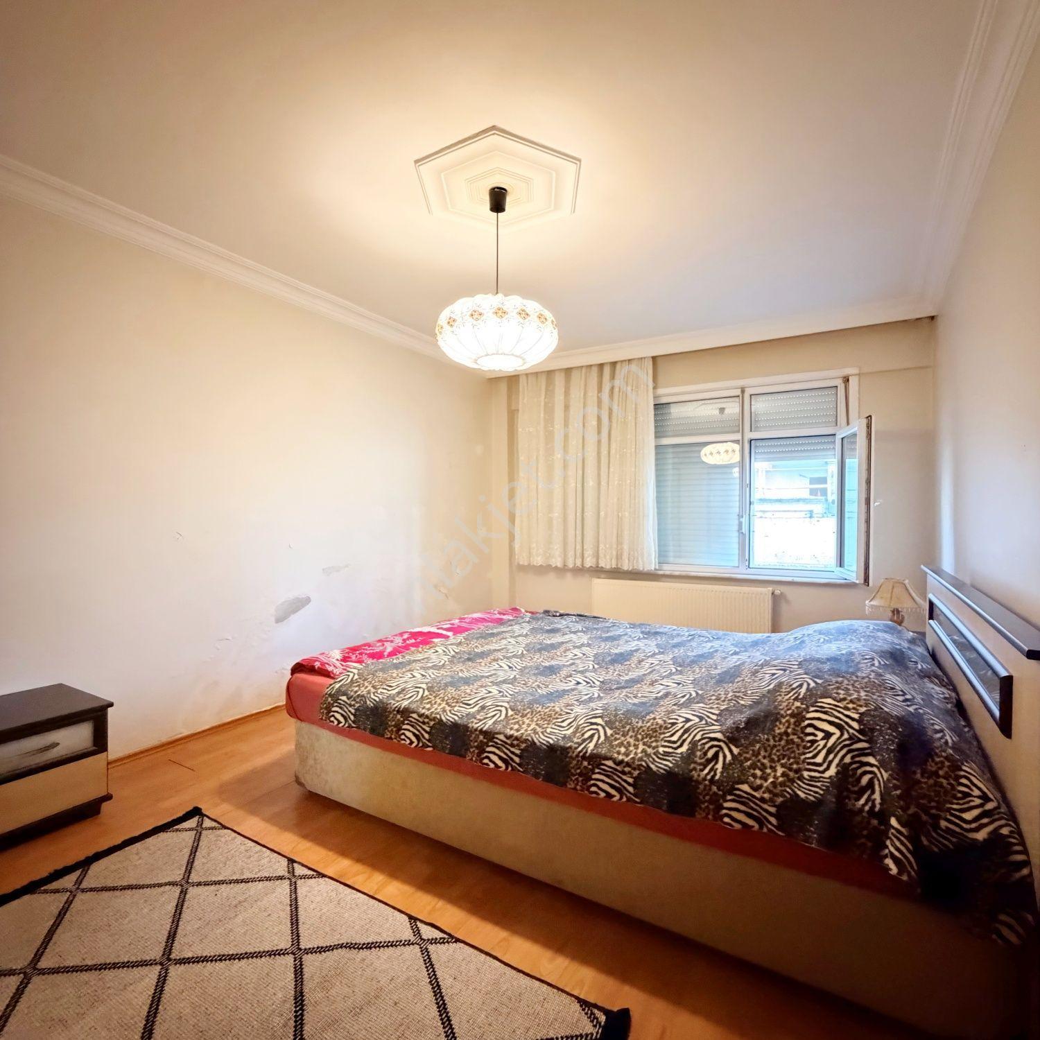 Bakırköy Kartaltepe Mah'de Merkezi Konum Satılık 2+1 Daire - Görsel 11