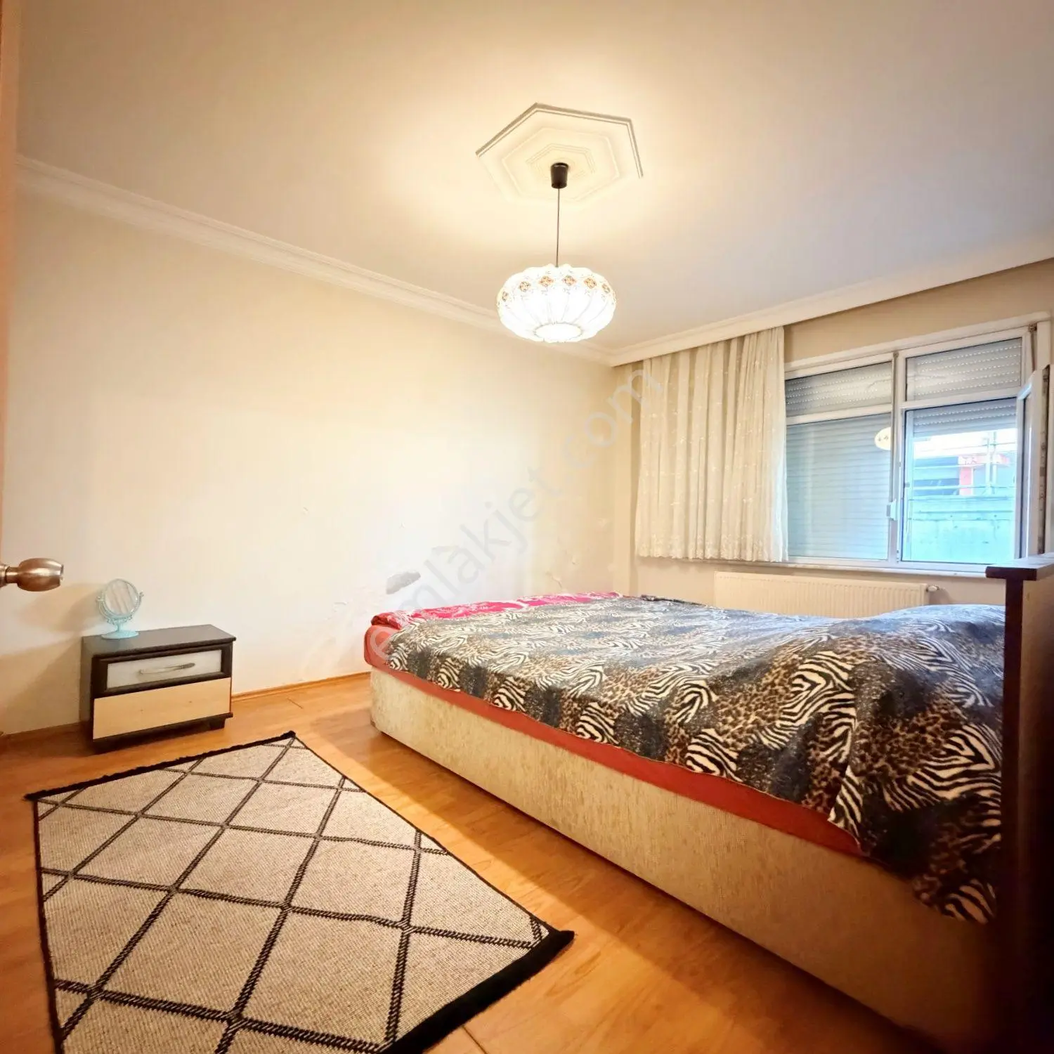 Bakırköy Kartaltepe Mah'de Merkezi Konum Satılık 2+1 Daire - Görsel 9