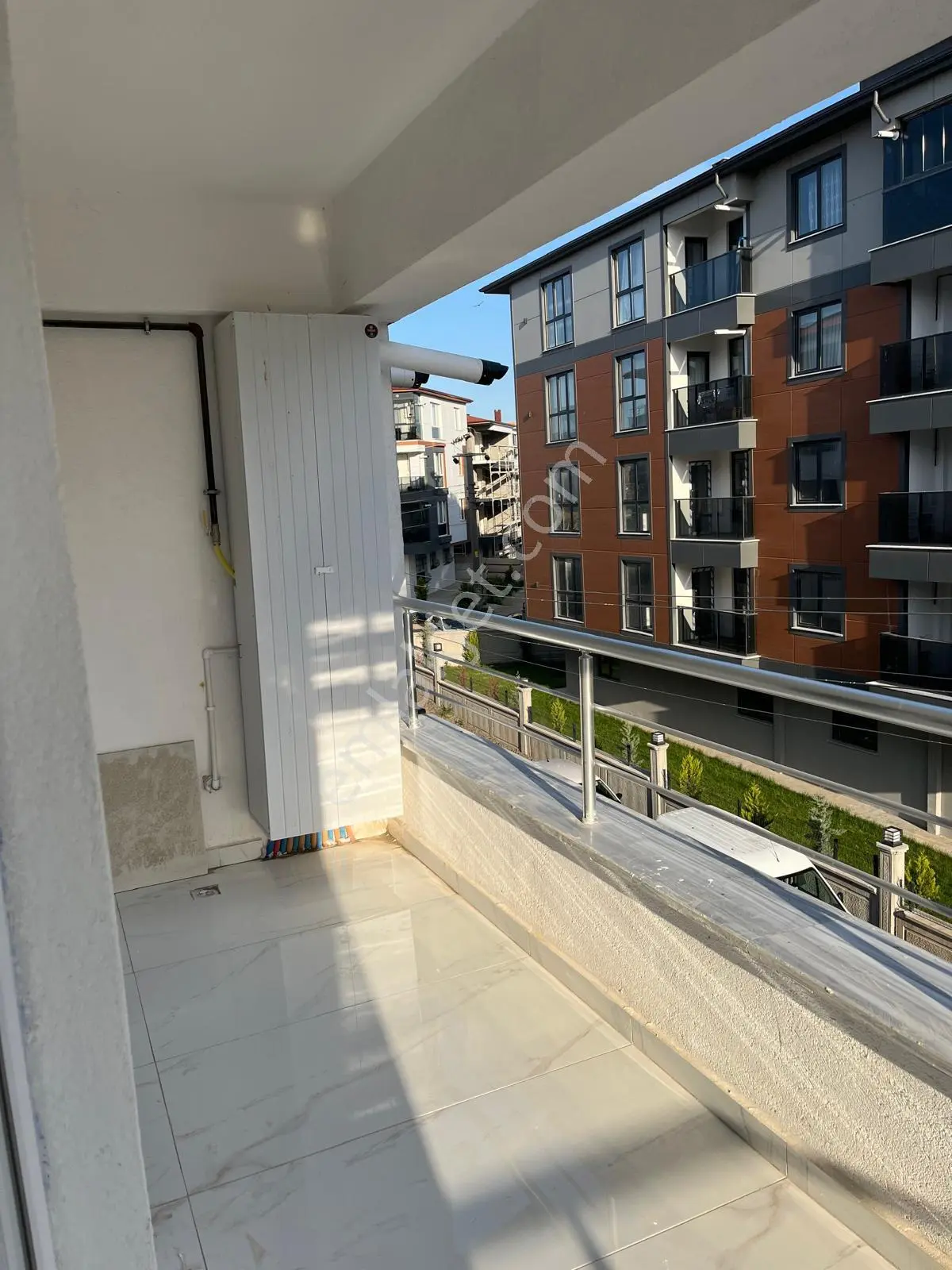 Çorlu Hatip Mah Sarılar Yolu Üzeri 3+1 Kiralık - Görsel 2