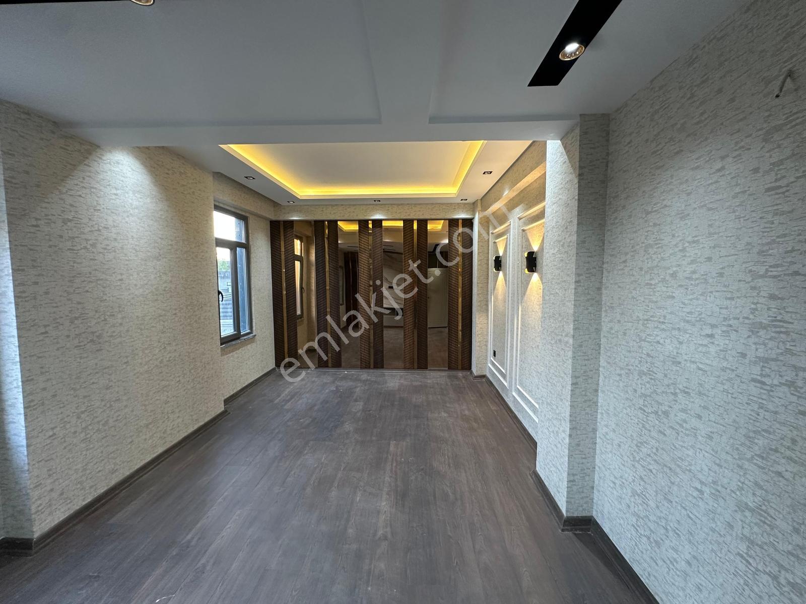 World İlkevim'den Geniş Bahçeli Modern Tasarımlı Satılık Villa - Görsel 4