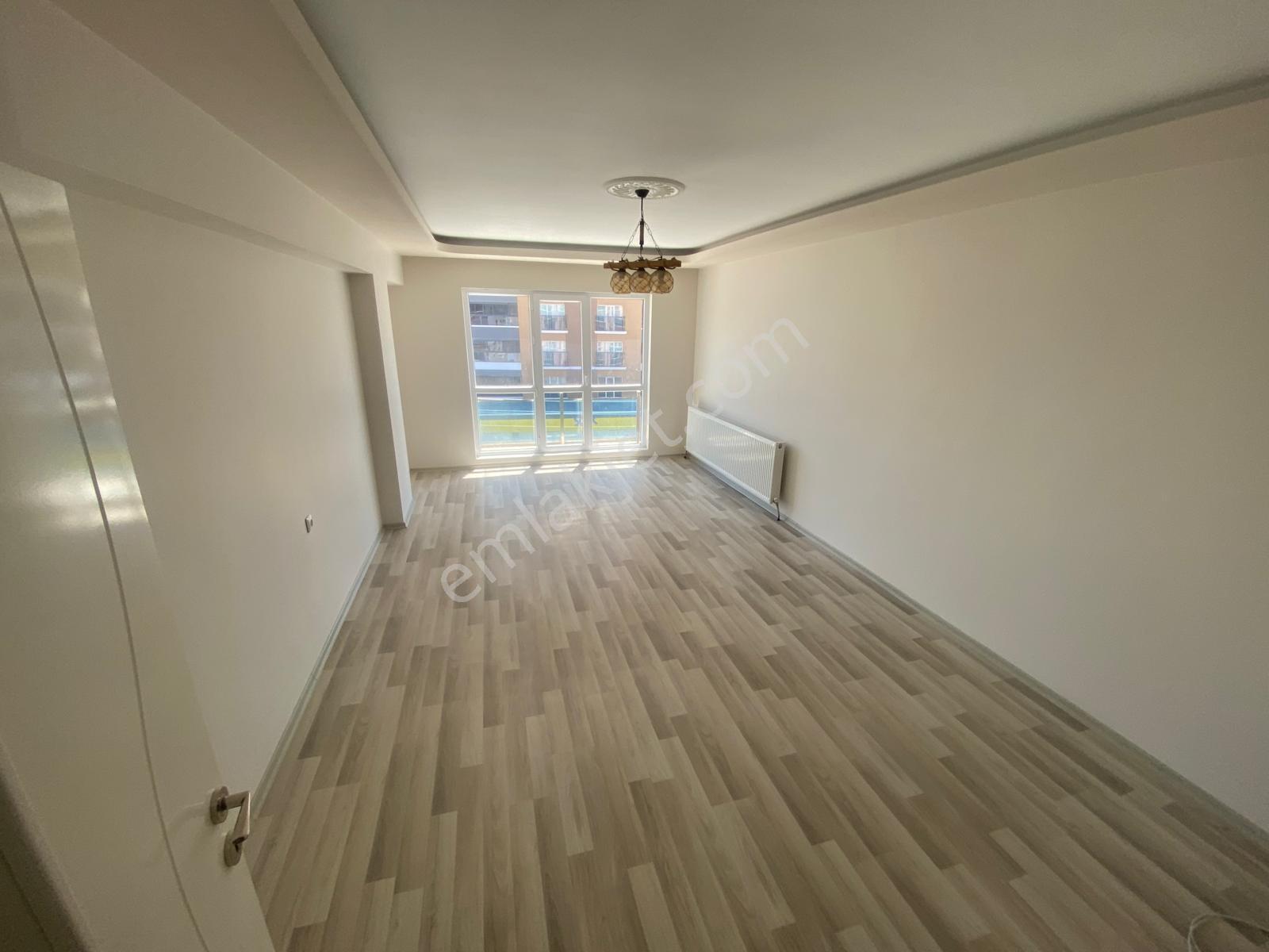 Yeniken Emlak'tan Katta Kiralık Daire - Görsel 8