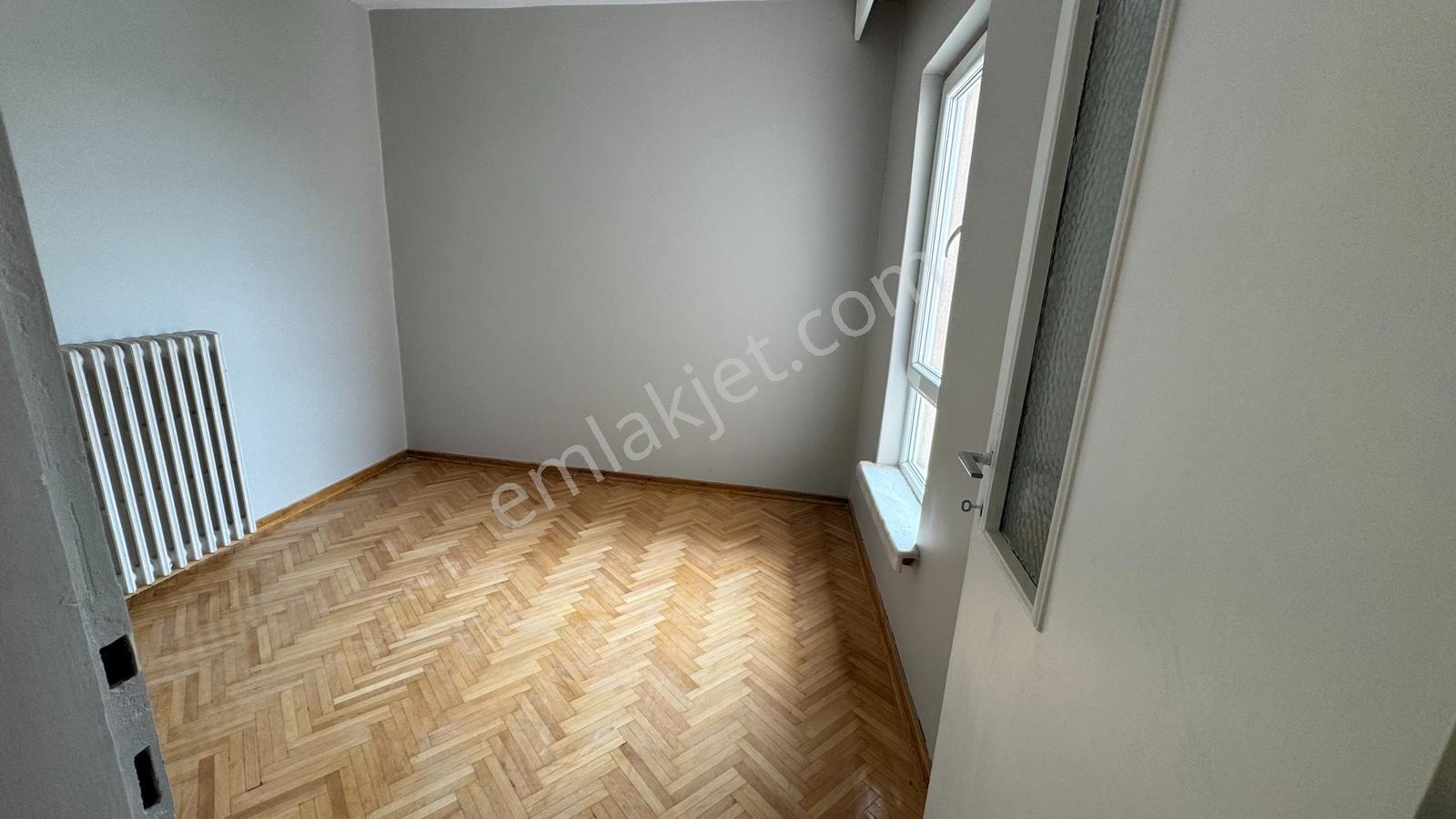 Yenimahalle Merkez De Site İçi Manzaralı 3+1 110m2 Kiralık Daire - Görsel 24