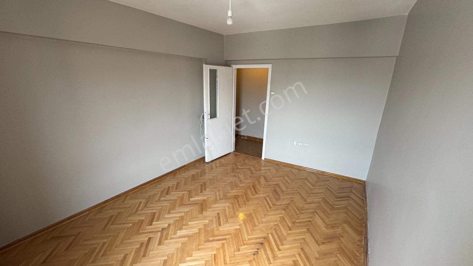 Yenimahalle Merkez De Site İçi Manzaralı 3+1 110m2 Kiralık Daire - Görsel 9