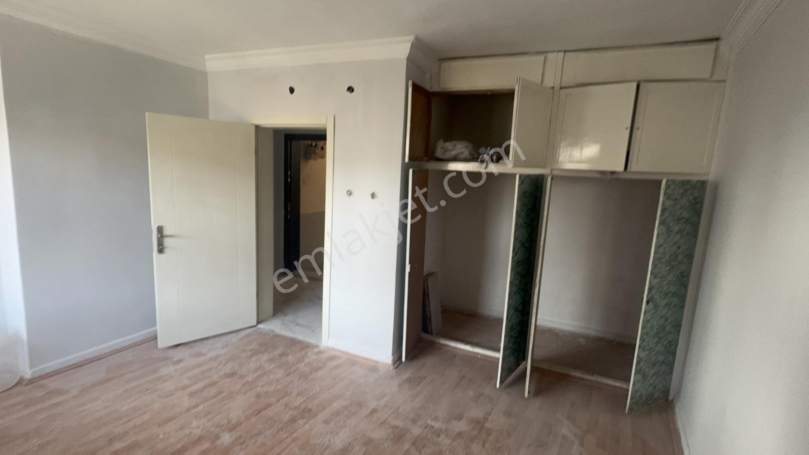 Yenimahalle Ergenekon Mah. Beyazköy Sk. 3+1 100 M2 Satılık - Görsel 25