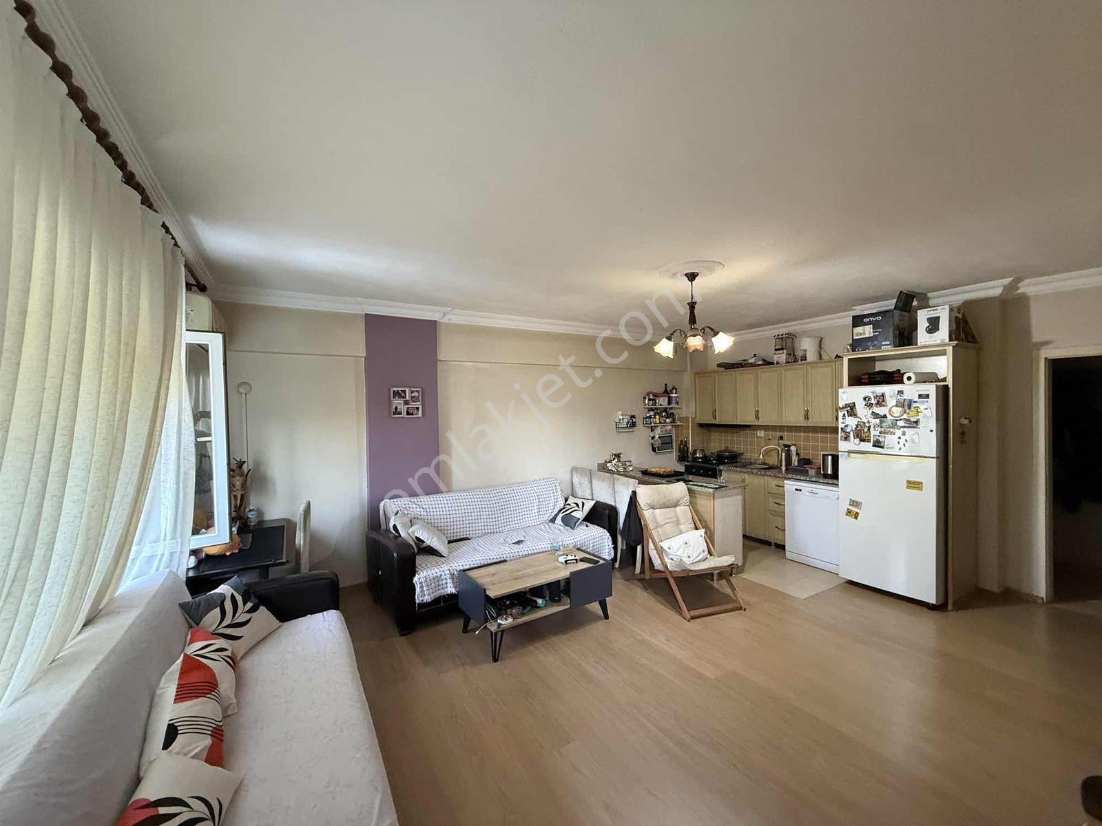 Efelerde Apollo Village Sitesinde 1+1 Eşyalı Daire - Görsel 9