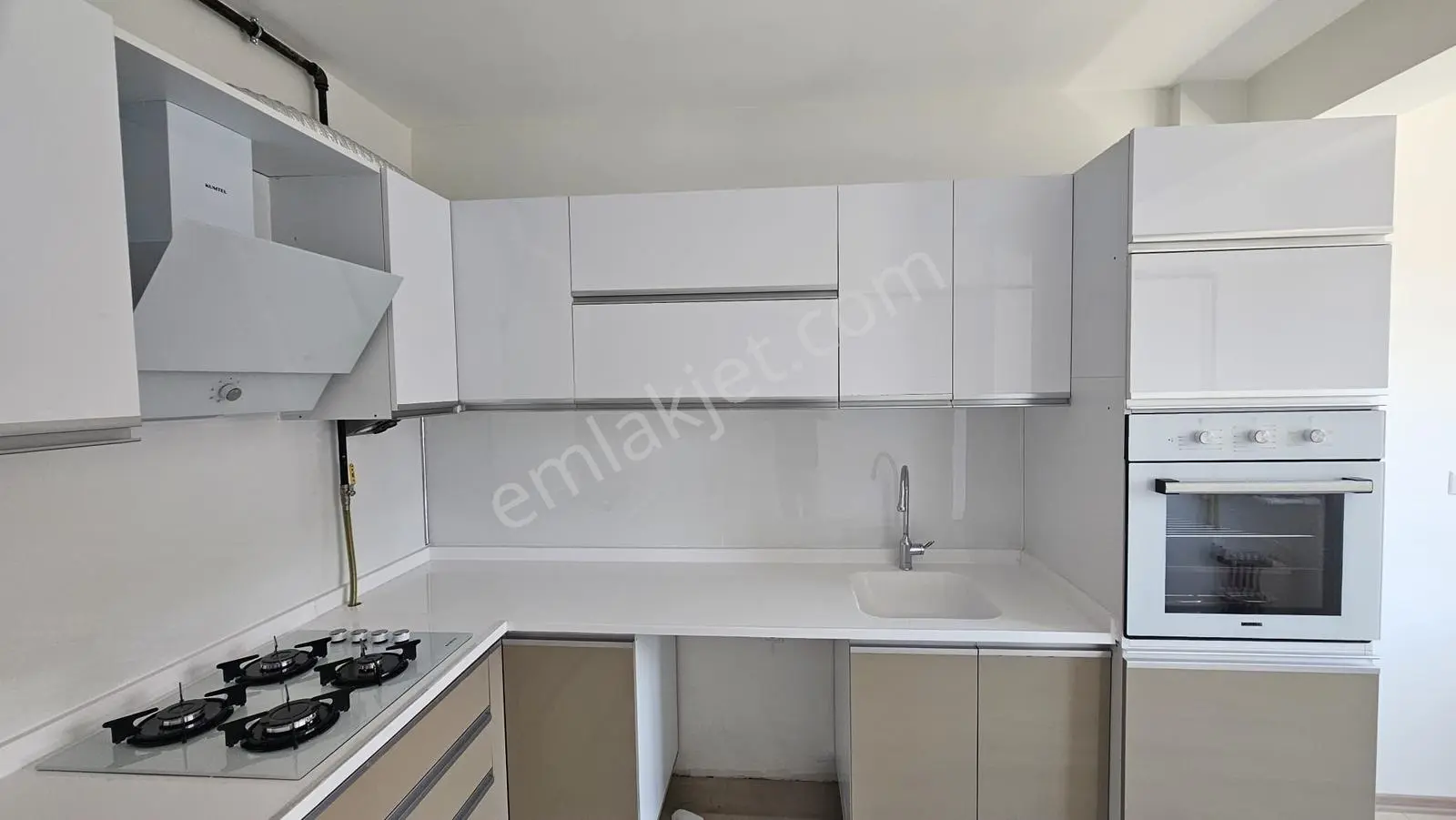 Hg'den Bölcek'te Kiralık 2+0 Sıfır Geniş Daire