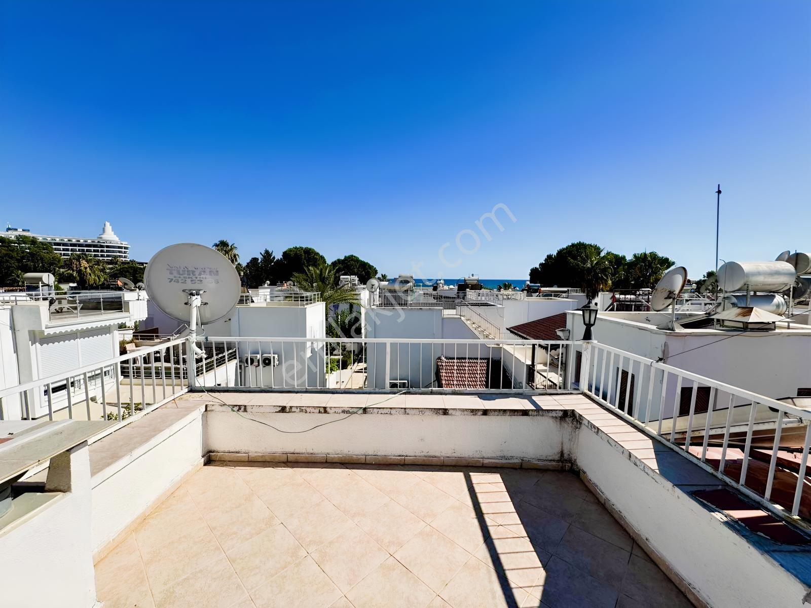 Side Tek-ün Sitesinde Denize Sıfır Kiralık Eşyalı Yazlık - Görsel 33