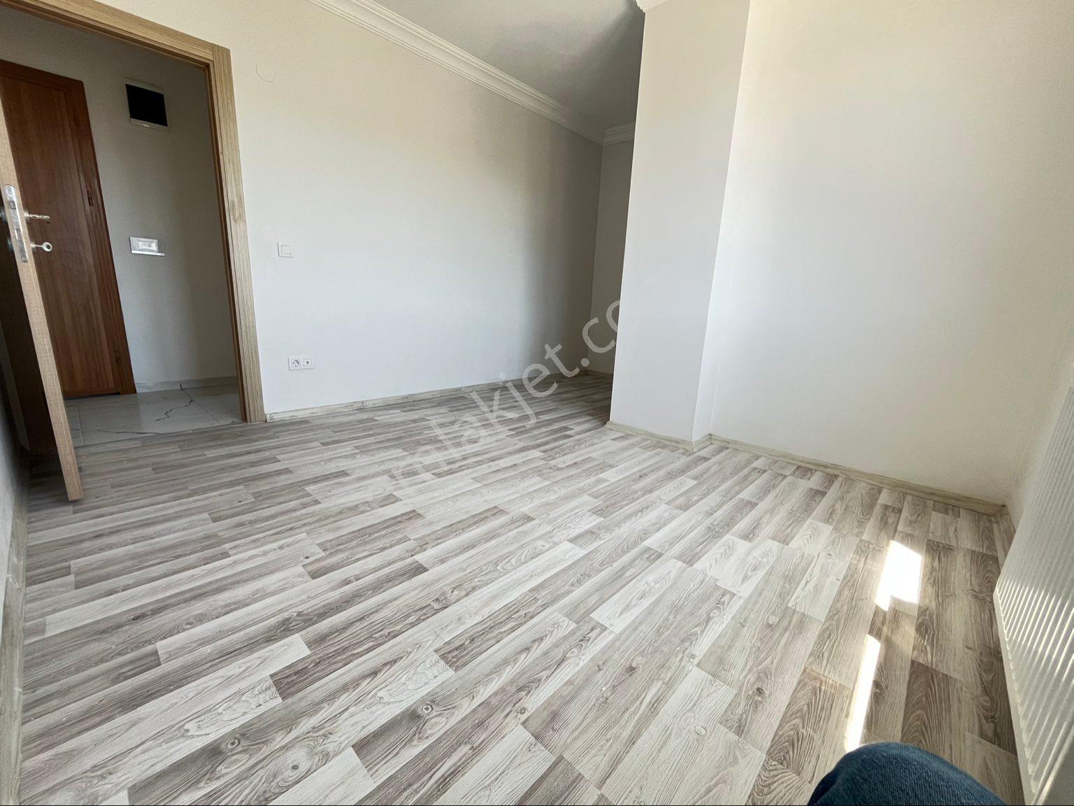 Hamidiye Mh Ebeveyn Banyo Cadde Üzeri Harika Konum Kiralık Daire - Görsel 16