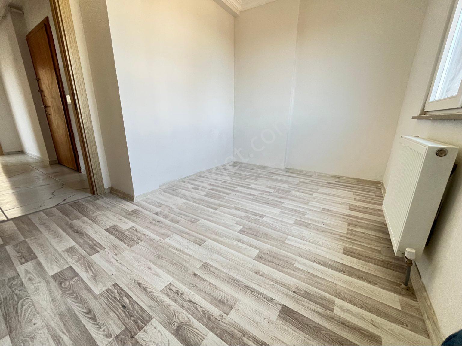 Hamidiye Mh Ebeveyn Banyo Cadde Üzeri Harika Konum Kiralık Daire - Görsel 8
