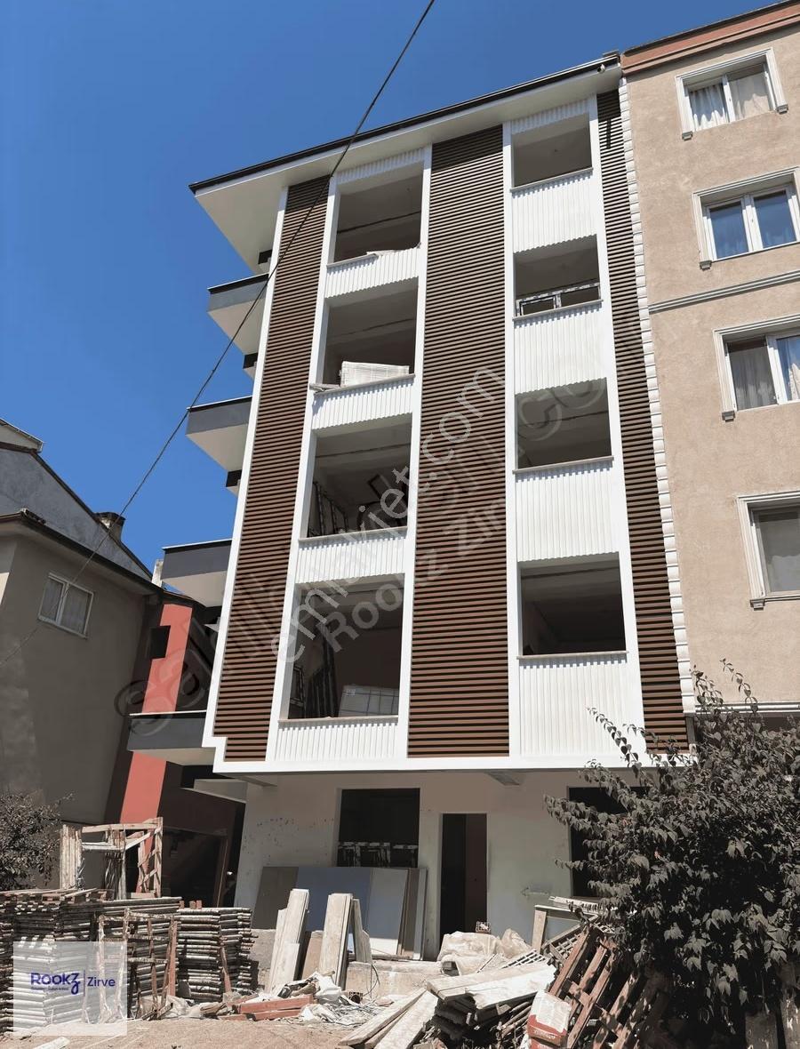 Yalova Merkezde Satılık 2+1 Ara Kat Daire - Dört Yol Yakını