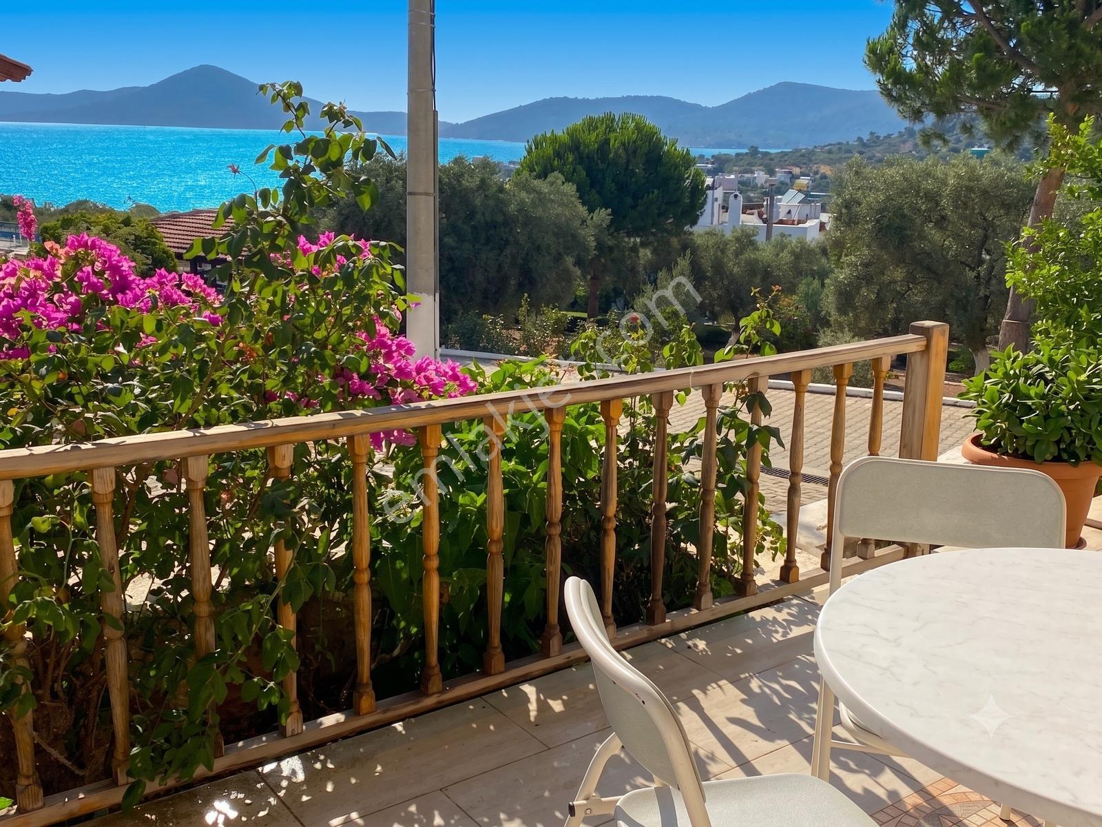 Milas Kıyıkışlacık Deniz Manzaralı Kiralık 4+1 Lüks Tripleks - Görsel 9