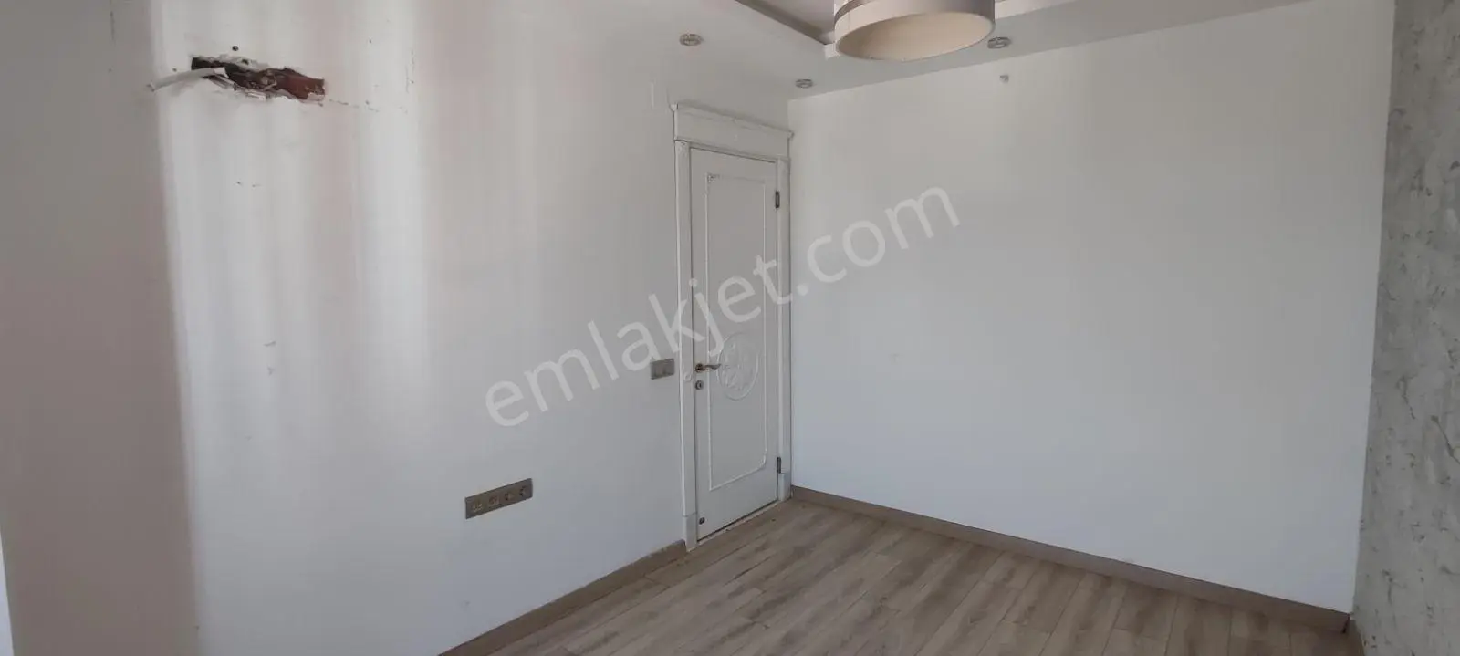 Yeni Mah Mezitli Kaymakamlık Civarı Merkezi Konum Kiralık 3.5+1 - Görsel 4