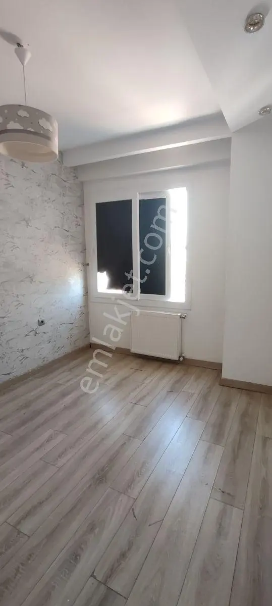 Yeni Mah Mezitli Kaymakamlık Civarı Merkezi Konum Kiralık 3.5+1 - Görsel 3